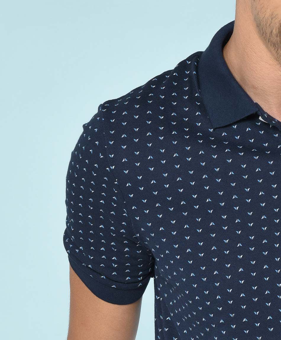Polera hombre piqu&eacute; tri&aacute;ngulos