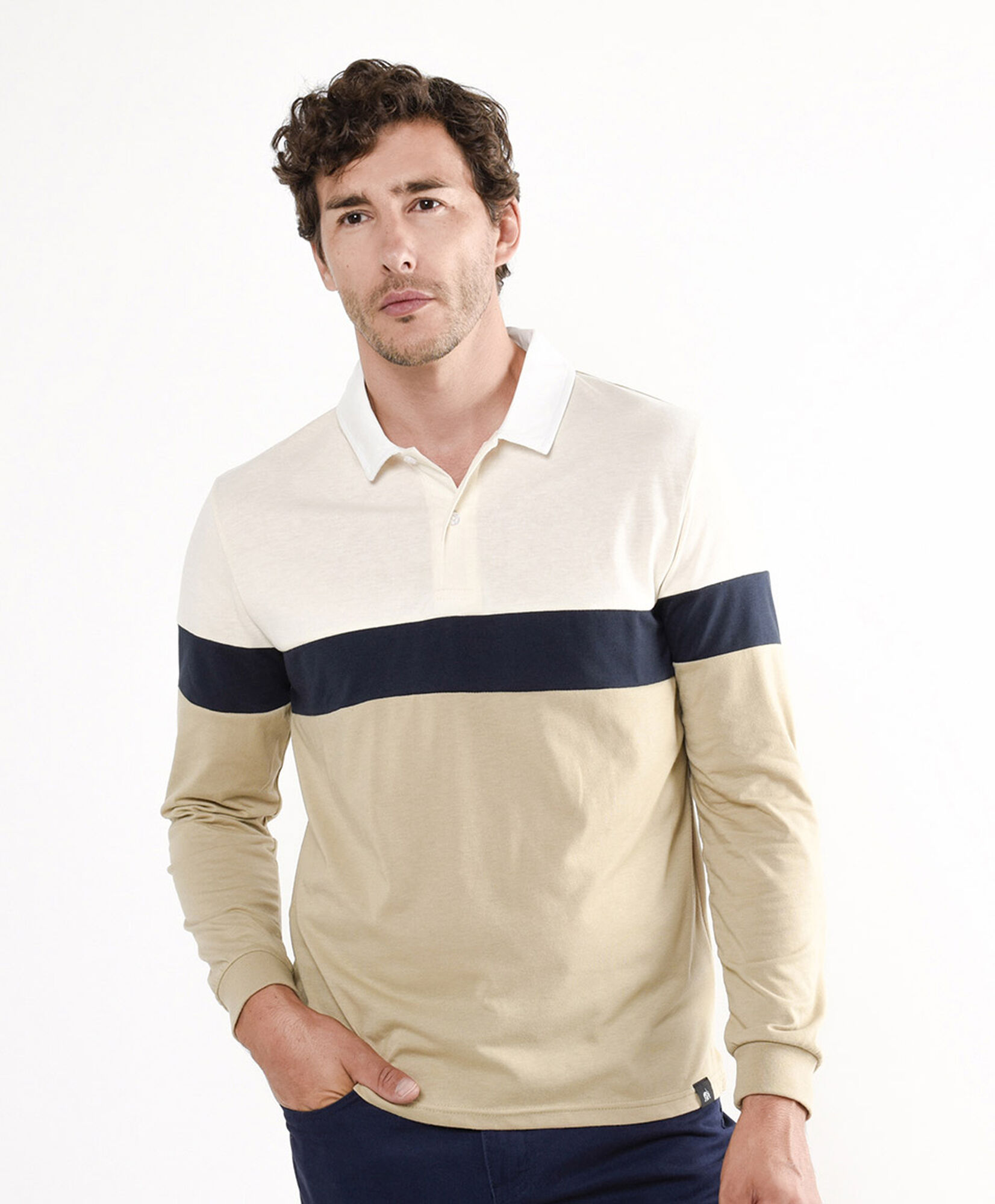 Polera hombre tricolor cuello piqué Polera hombre tricolor cuello piqué