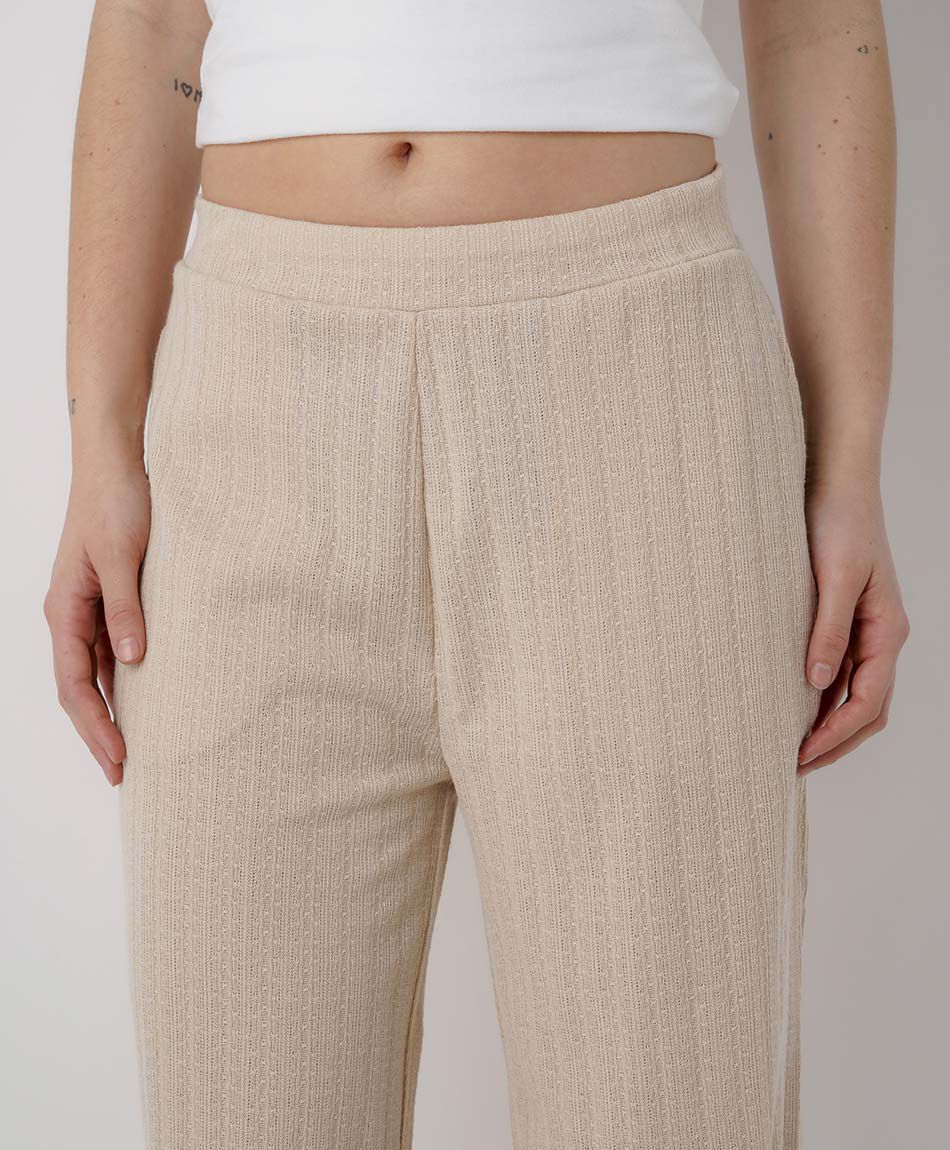 Pantal&oacute;n mujer estilo tejido