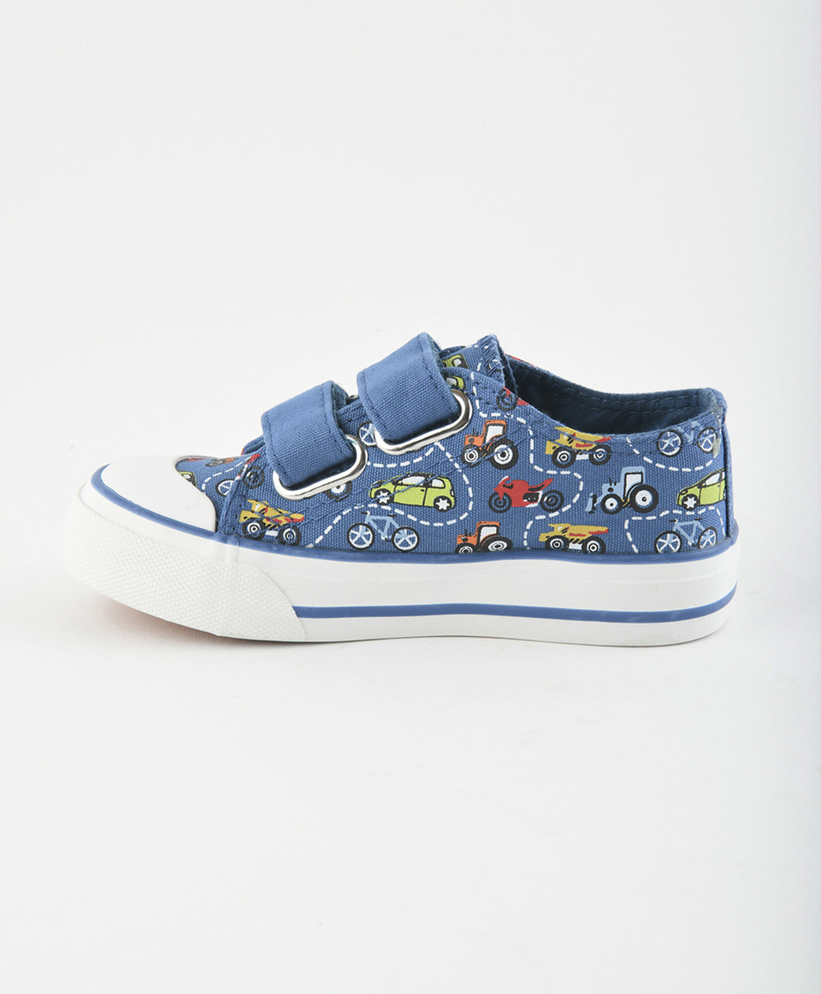 Zapatilla infantil (22 a 27) autitos Zapatilla infantil (22 a 27) autitos