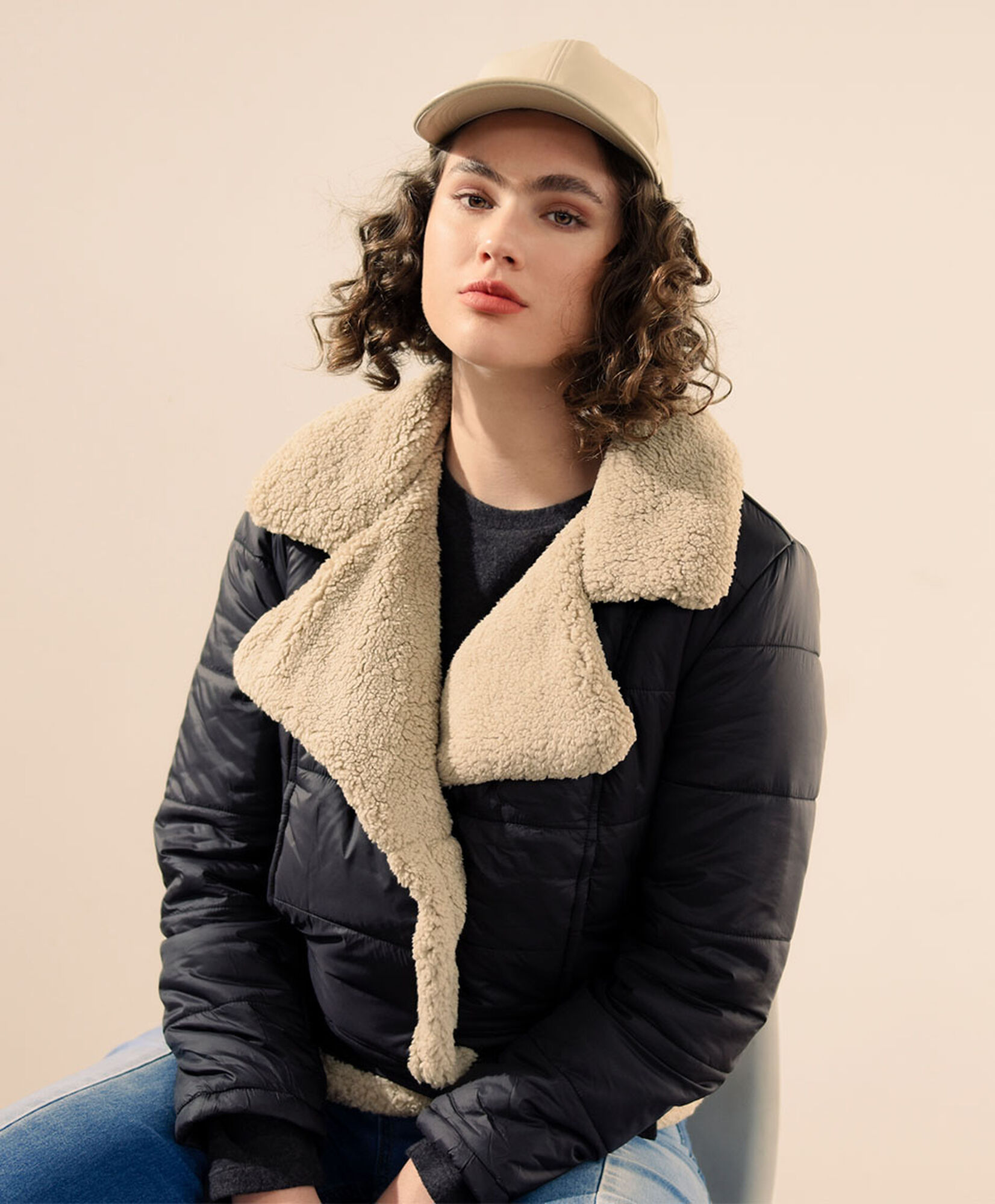 Parka mujer forrada cinturón Parka mujer forrada cinturón