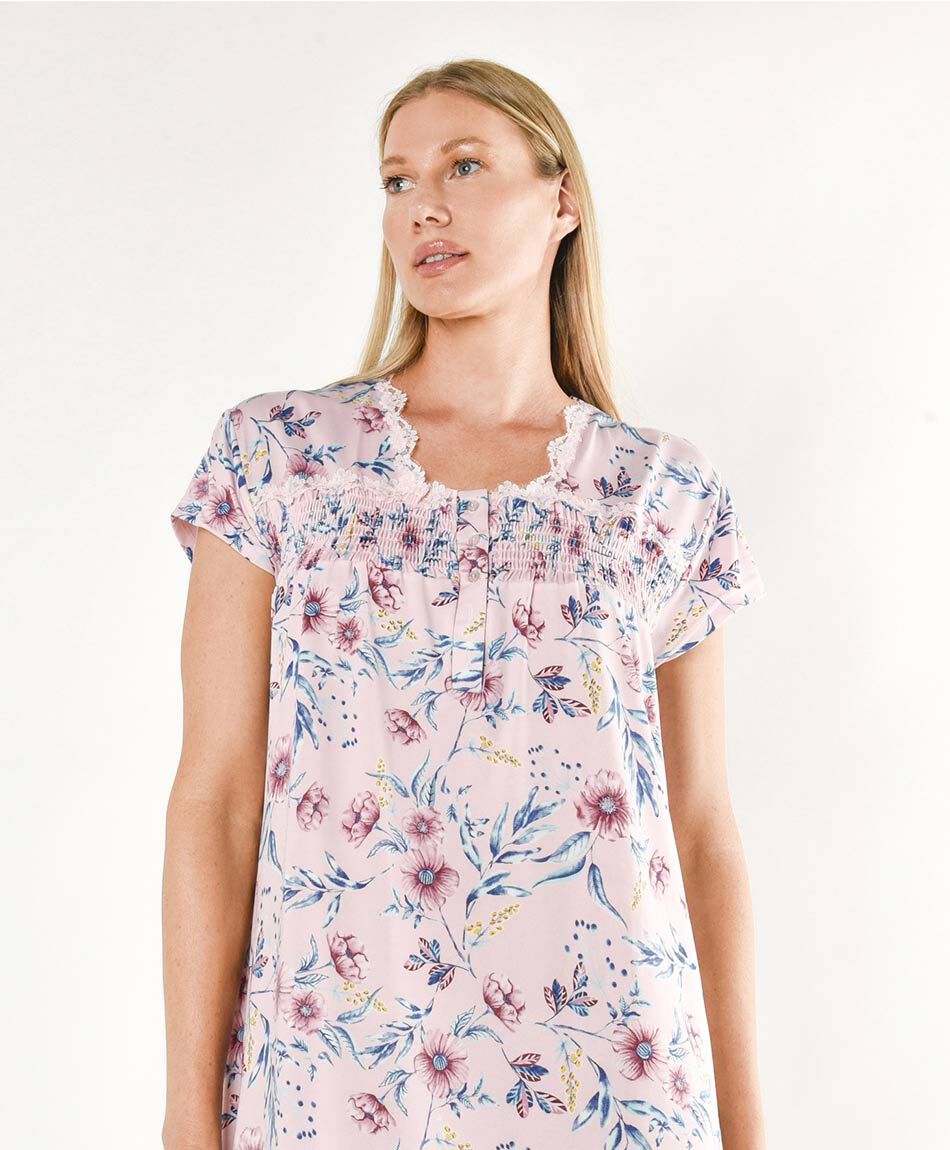 Camisa de dormir mujer florcitas rosada