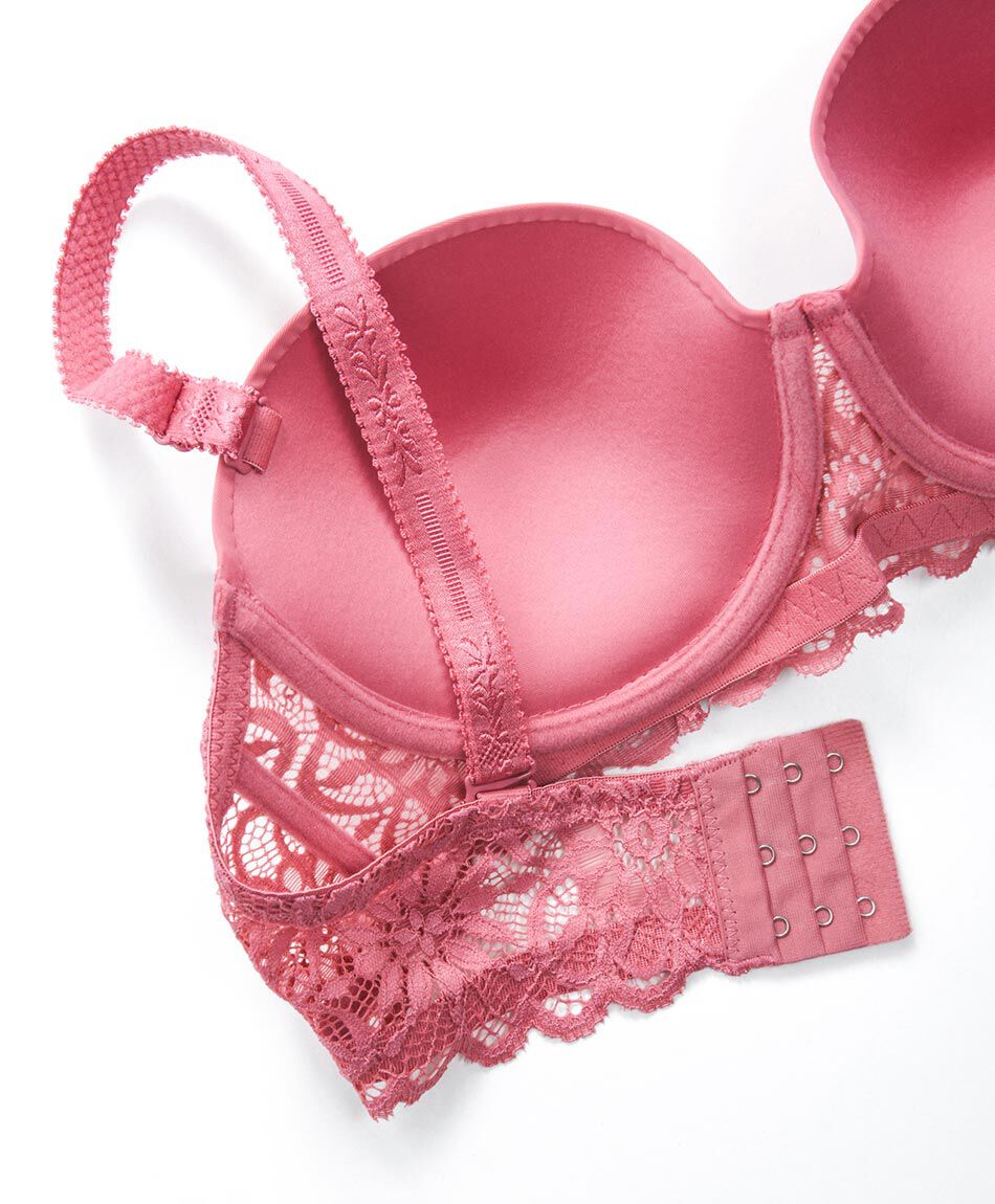 Sost&eacute;n mujer encajes joya