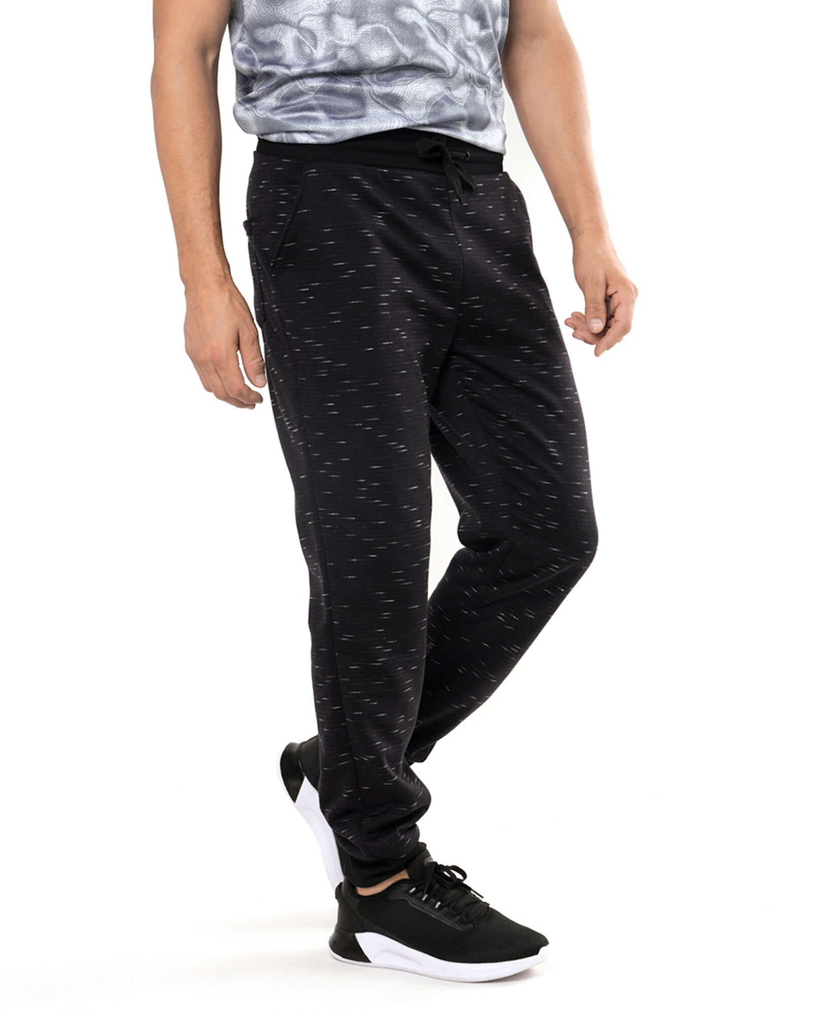 Pantalón deportivo hombre mini líneas Pantalón deportivo hombre mini líneas