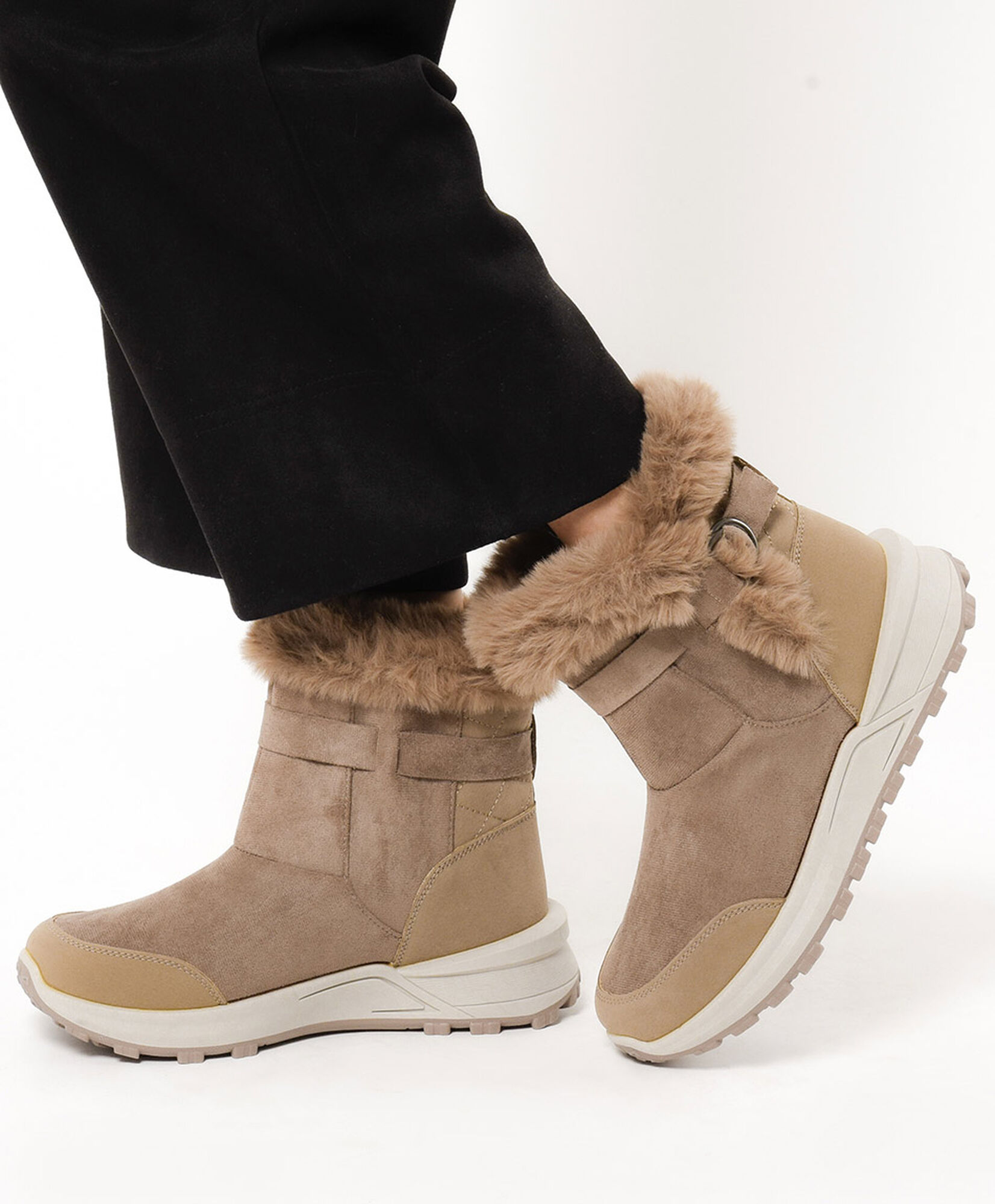 Bota mujer forrada hebilla Bota mujer forrada hebilla