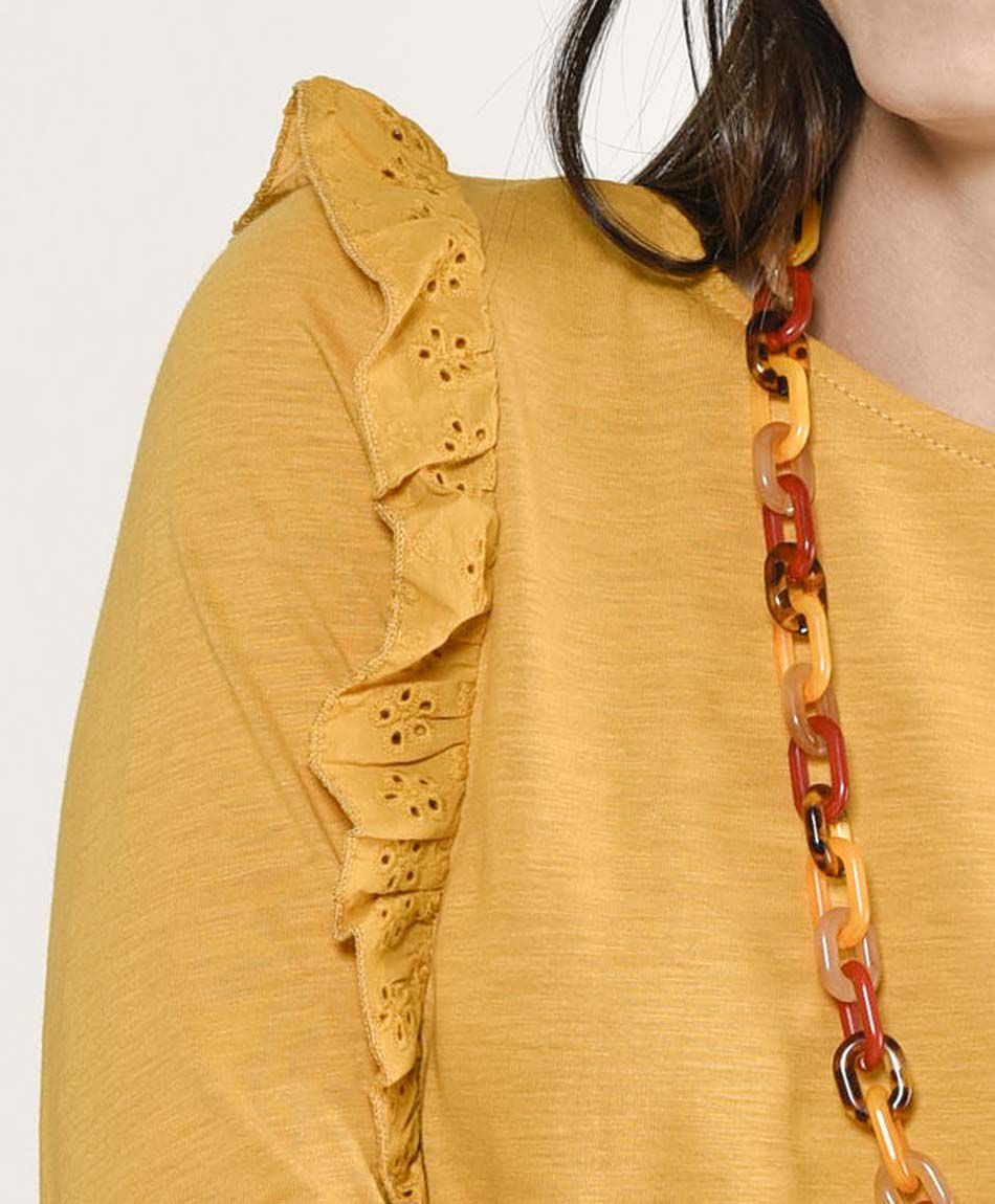 Polera mujer vuelos calados