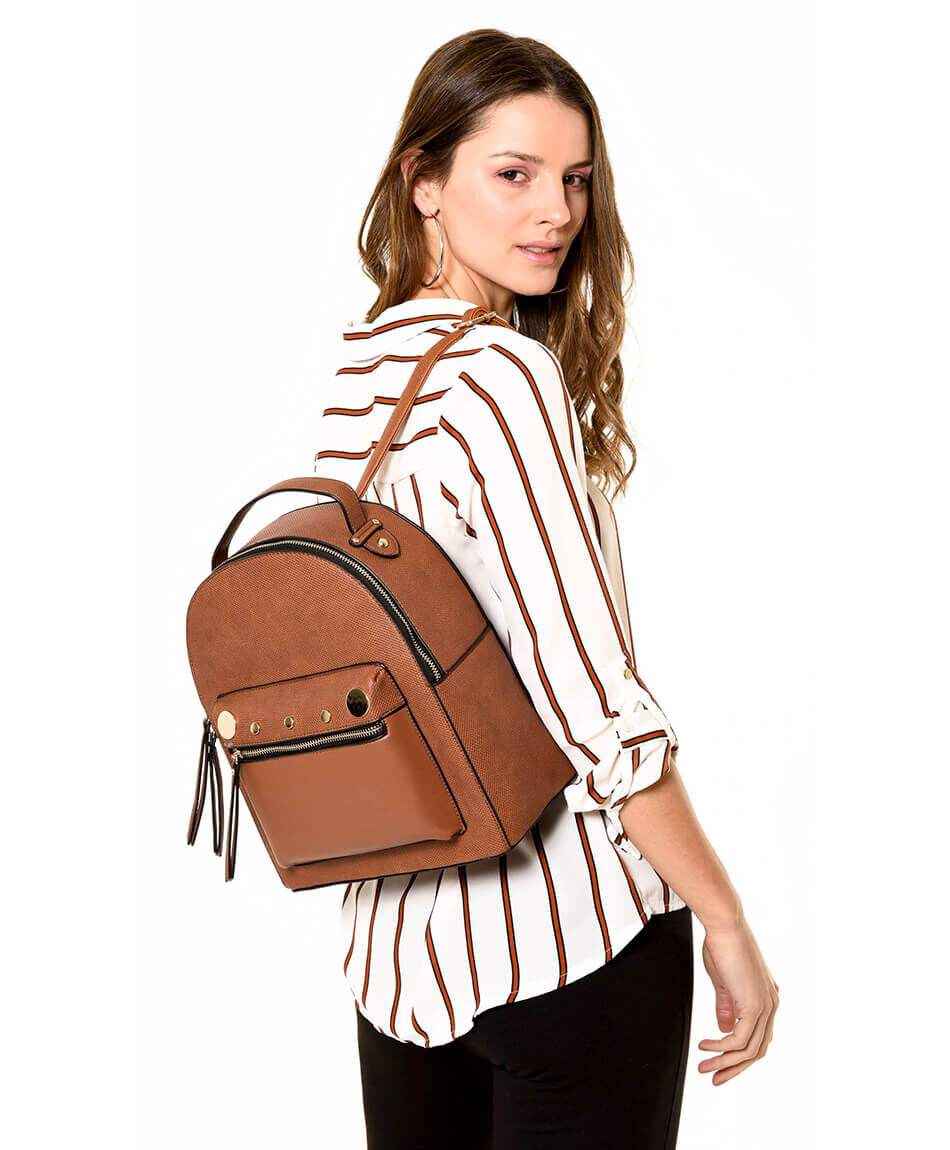 Mochila tachas gold