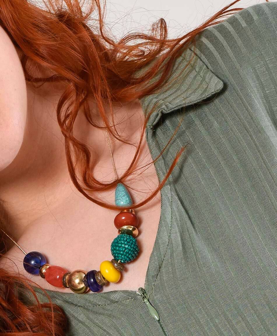 Polera mujer acanalada con cierre