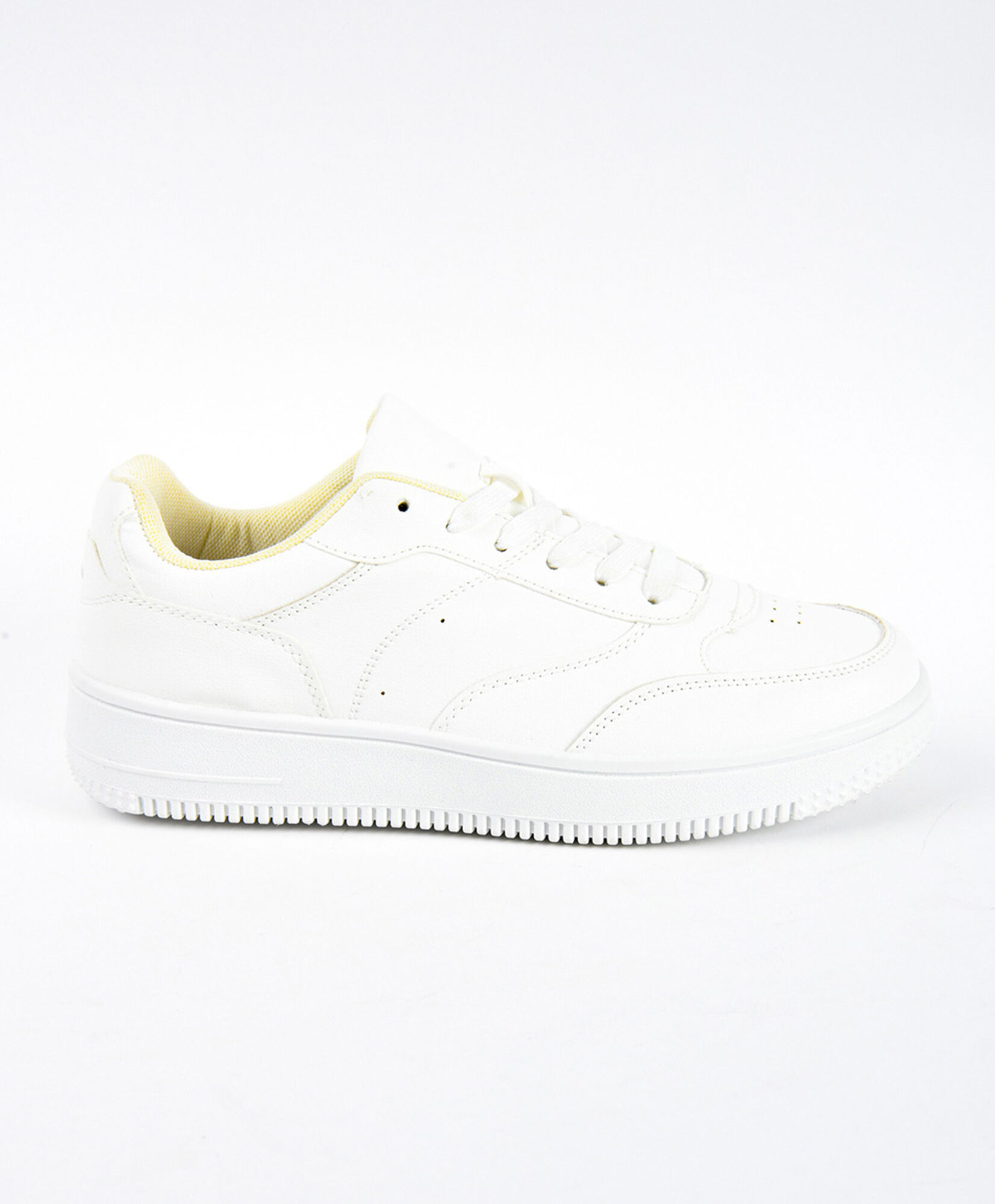 Zapatilla mujer blanca urbana Zapatilla mujer blanca urbana