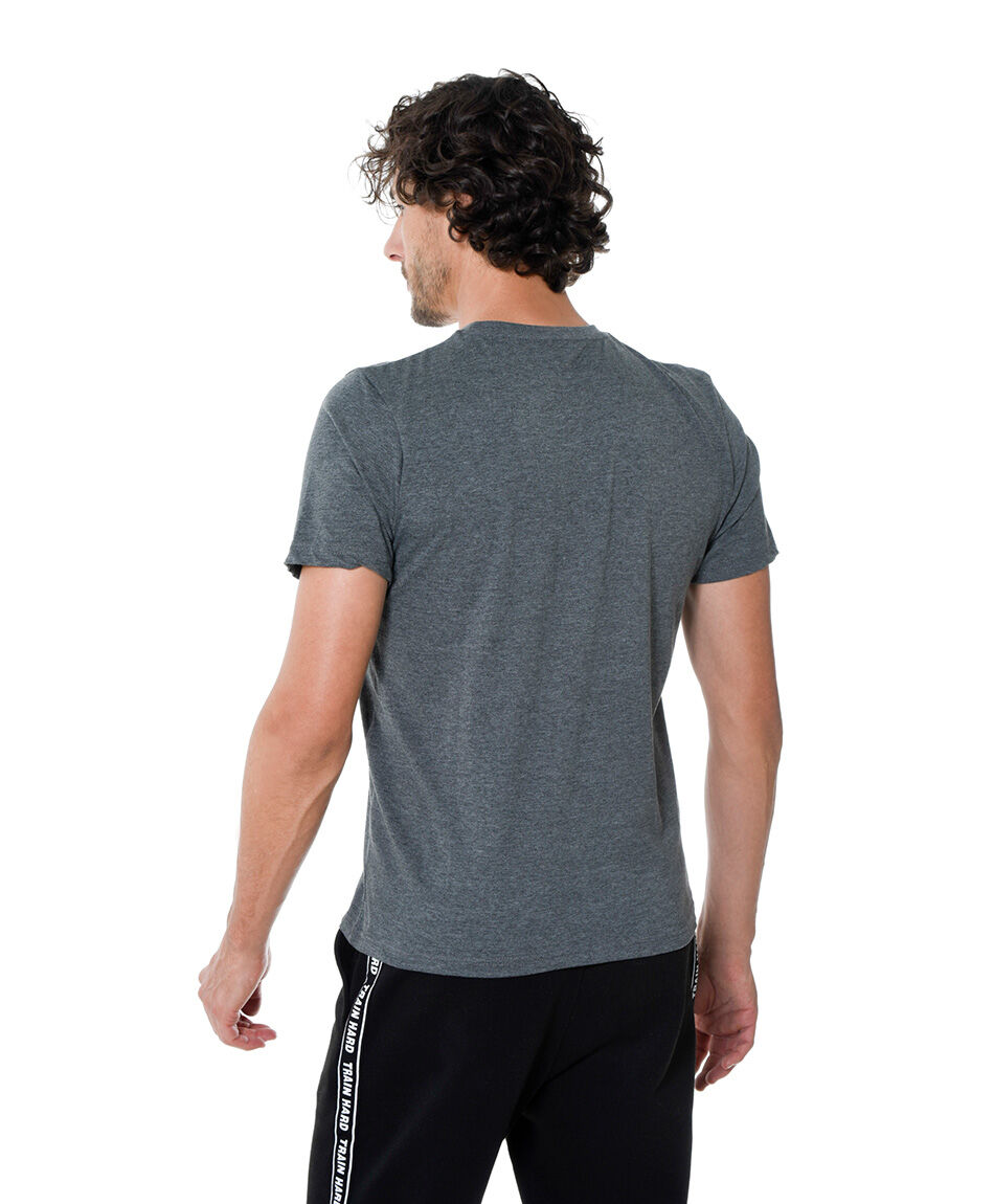Polera deportiva
