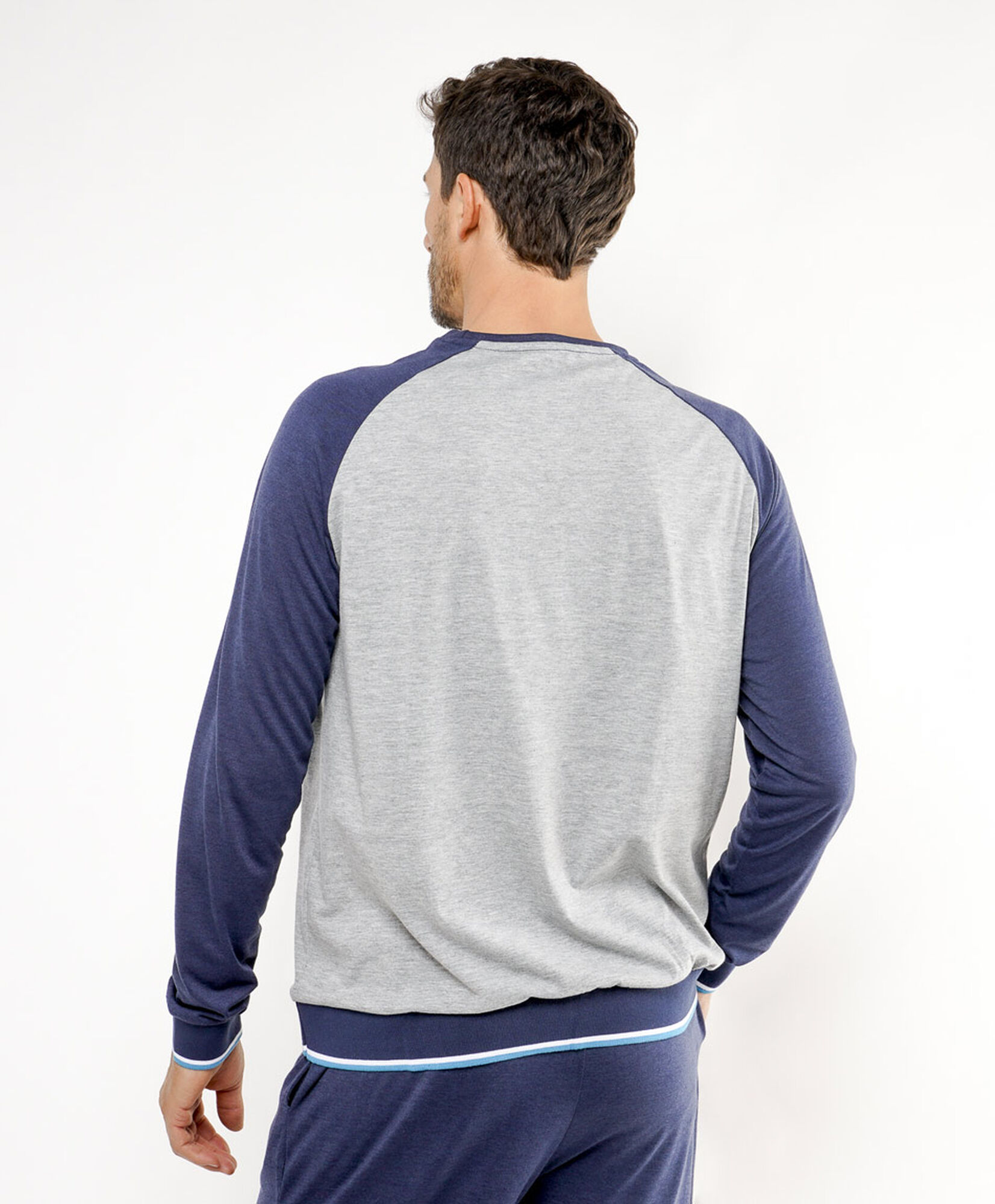Pijama hombre bicolor Pijama hombre bicolor