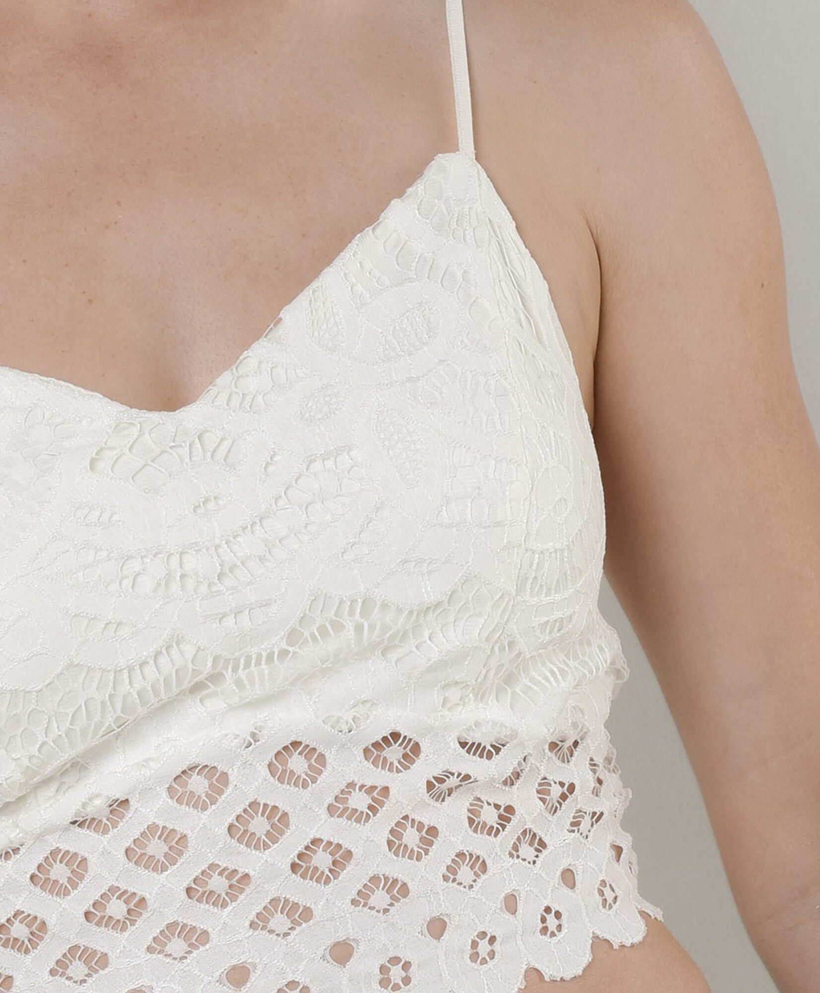 Polera mujer encaje bustier blanco Polera mujer encaje bustier blanco