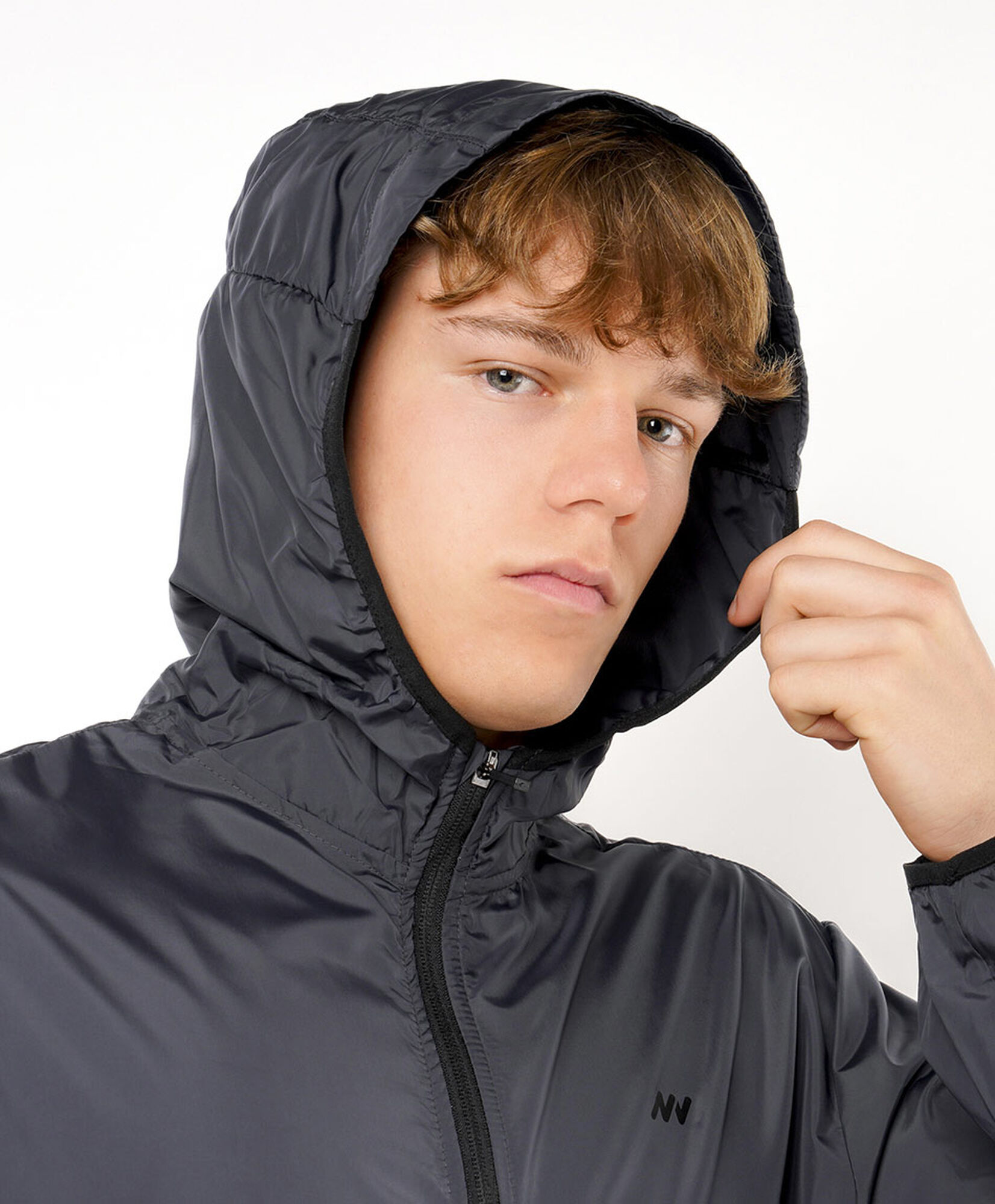 Chaqueta deportiva hombre básica Chaqueta deportiva hombre básica