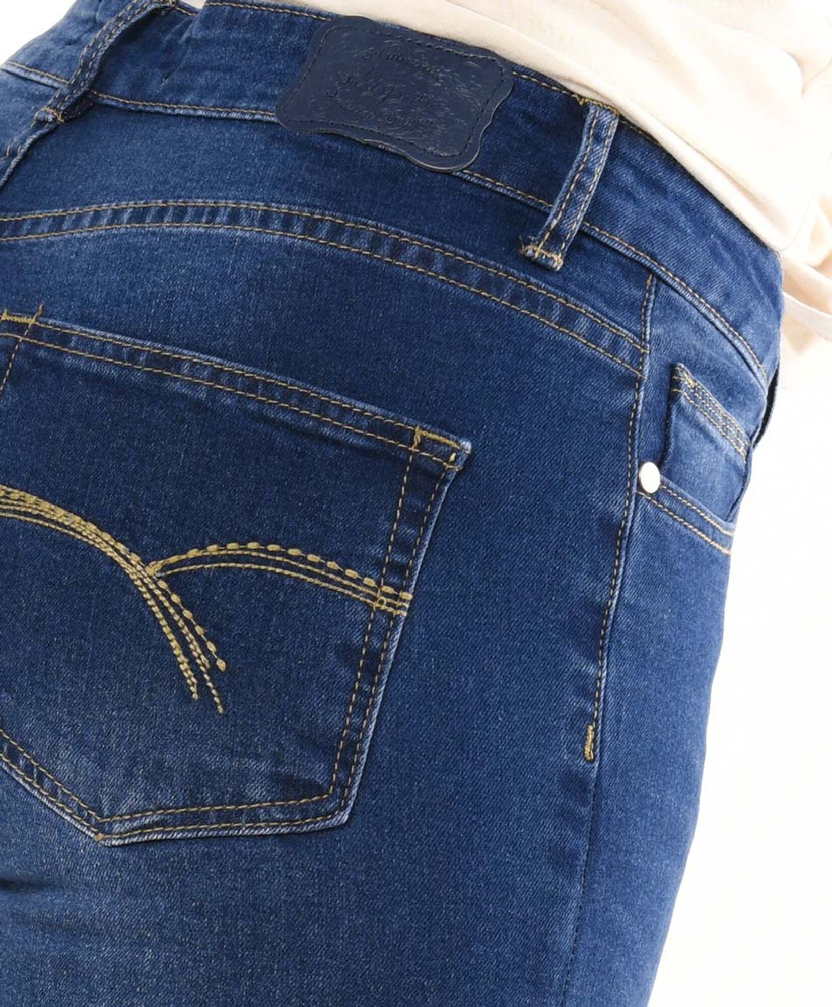 Jeans mujer basta bordada skinny fit Jeans mujer basta bordada skinny fit