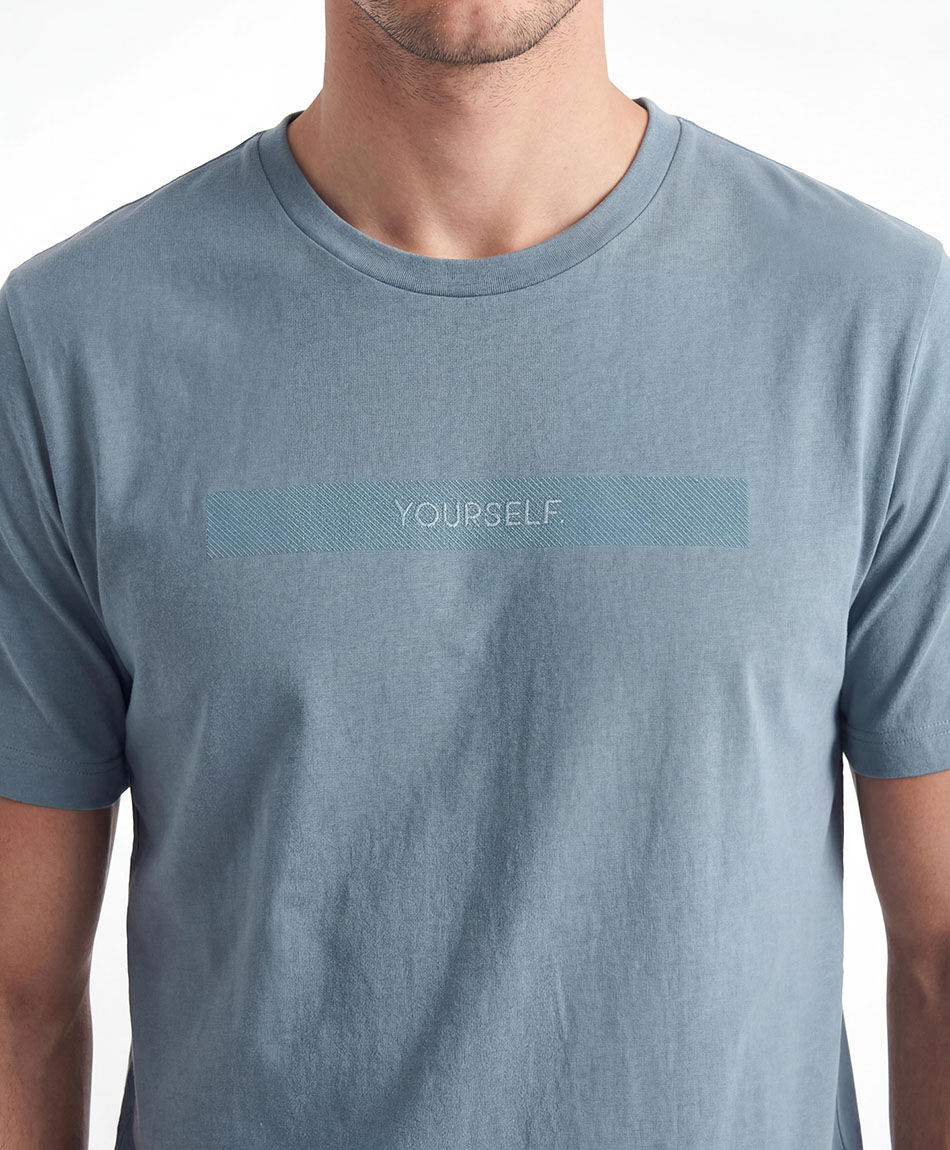 Polera hombre bordado yourself
