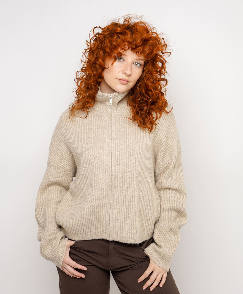 Sweater mujer con cierre canela
