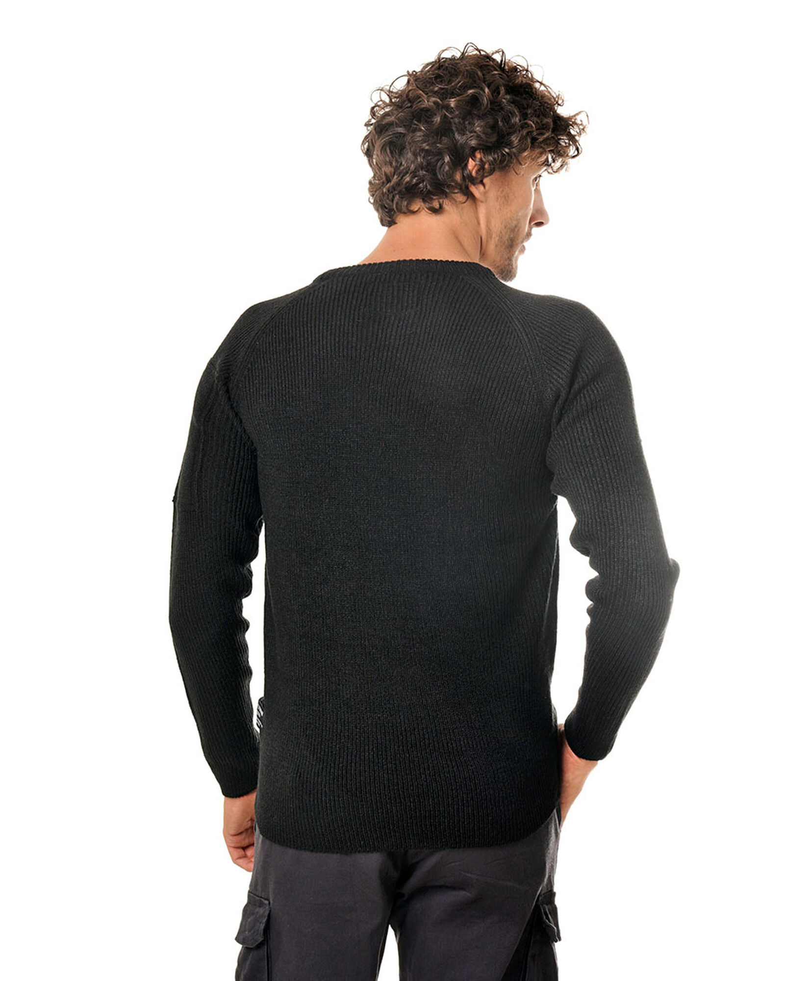 Sweater cuello redondo bolsillo Sweater cuello redondo bolsillo