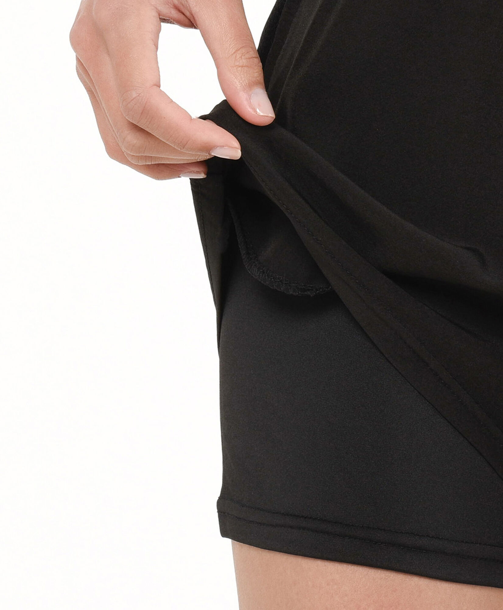 Short deportivo mujer negro Short deportivo mujer negro