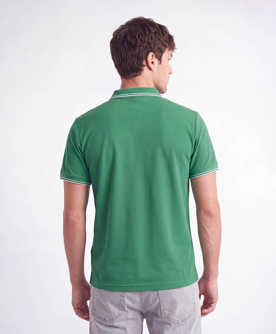Polera hombre polo l&iacute;nea dry fit