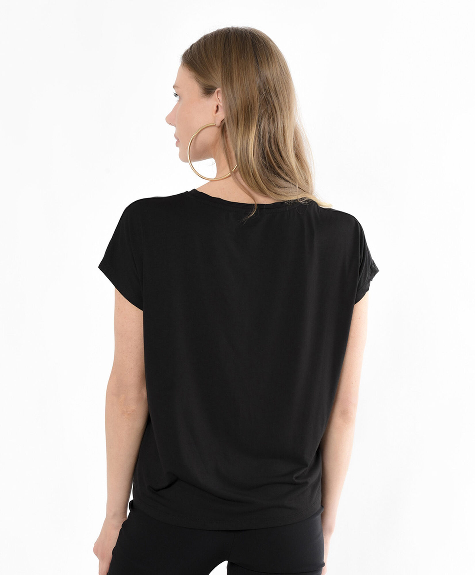 Polera mujer animal print brillos Polera mujer animal print brillos