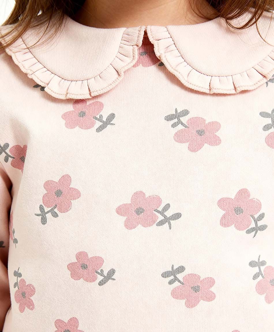 Poler&oacute;n beb&eacute; dise&ntilde;o florcitas