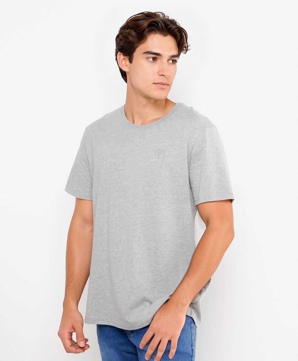 Polera hombre b&aacute;sica lisa