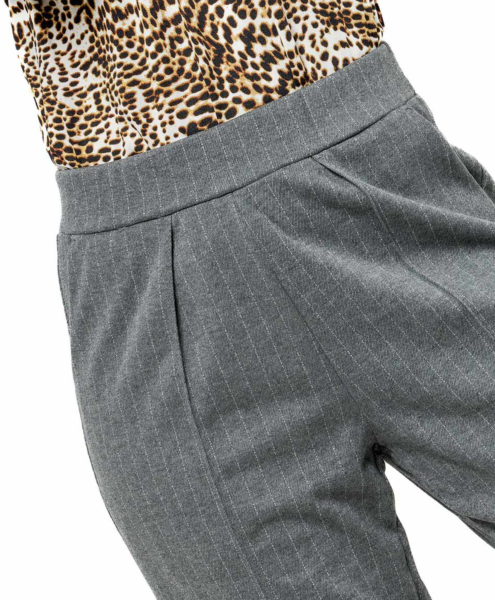 Pantalón mujer pinzas líneas Pantalón mujer pinzas líneas