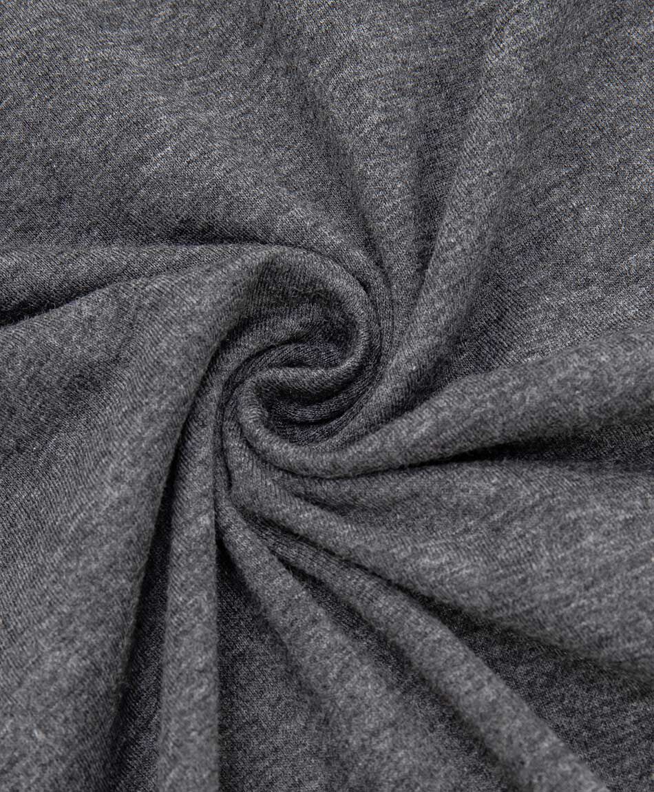 Polera deportiva mujer escudo