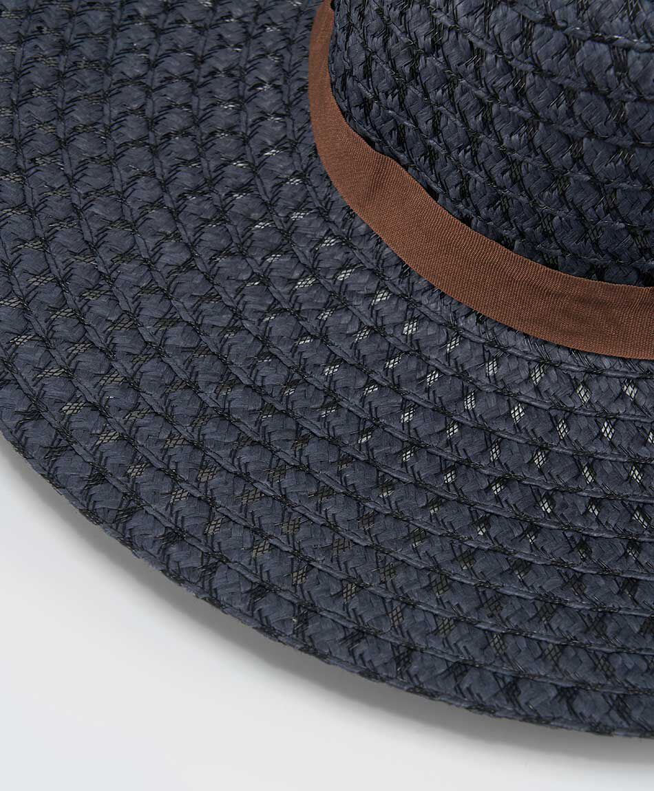 Sombrero mujer oscuro