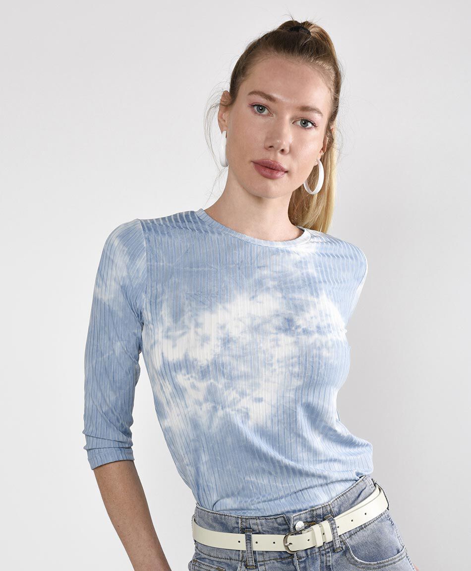 Polera manga al codo cuello redondo