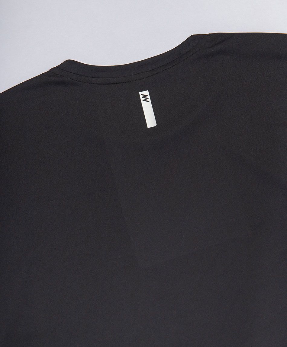 Polera deportiva hombre l&iacute;neas laterales