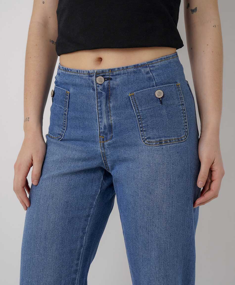 Jeans mujer wide leg bolsillo botones