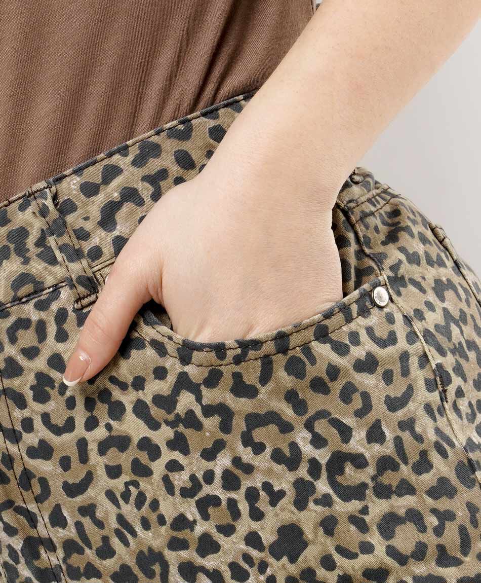 Jeans mujer dise&ntilde;o animal print