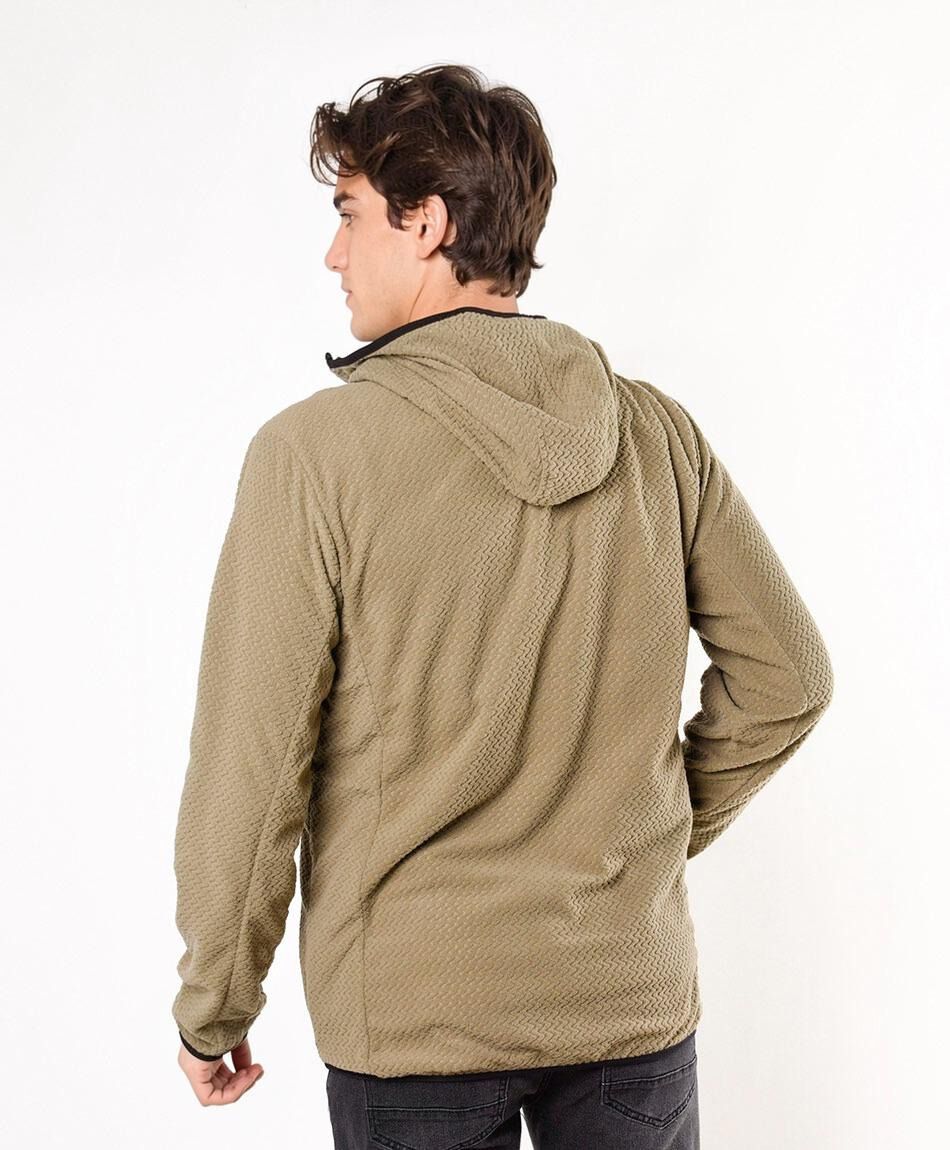 Poler&oacute;n hombre outdoor textura