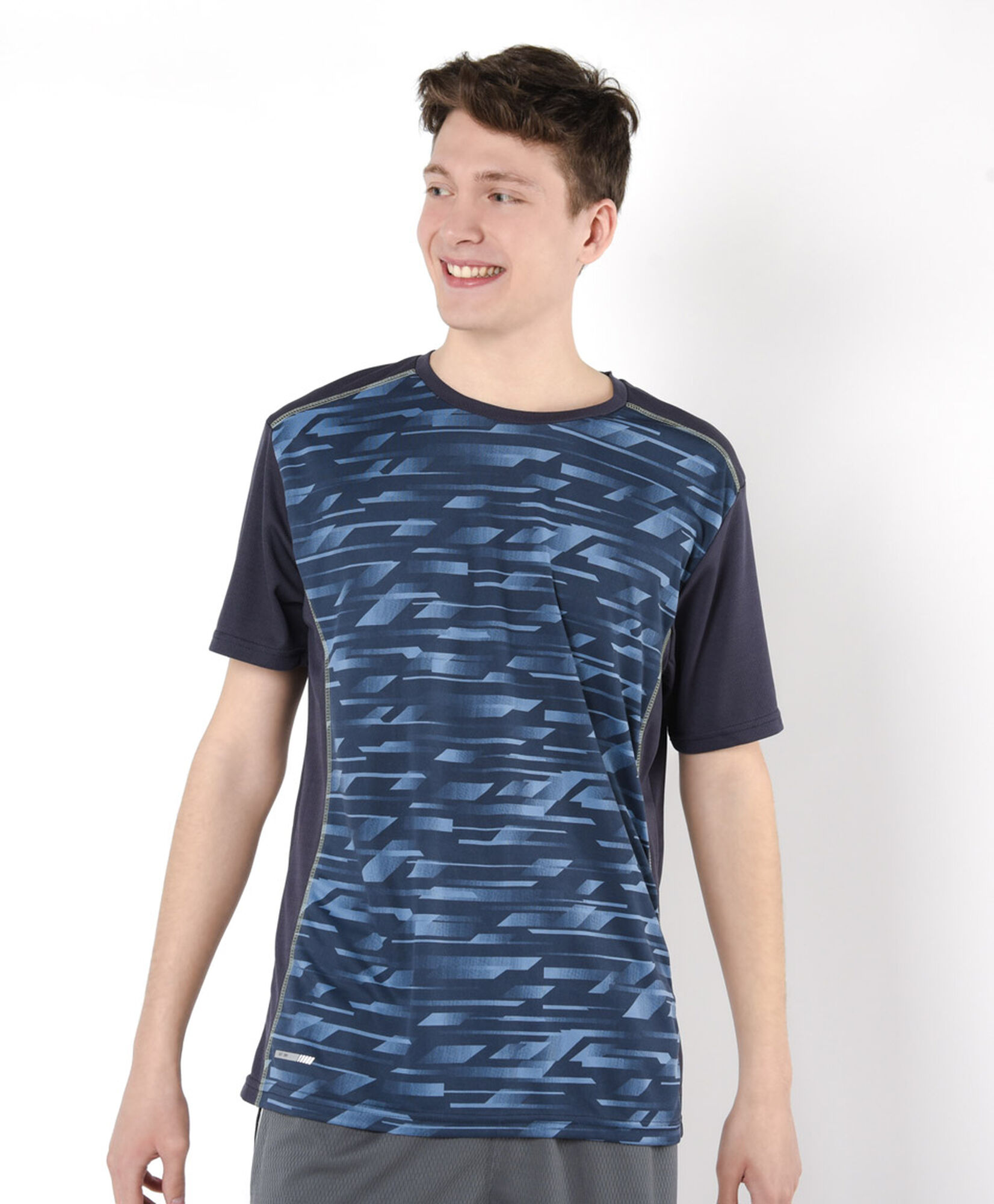 Polera deportiva hombre print Polera deportiva hombre print