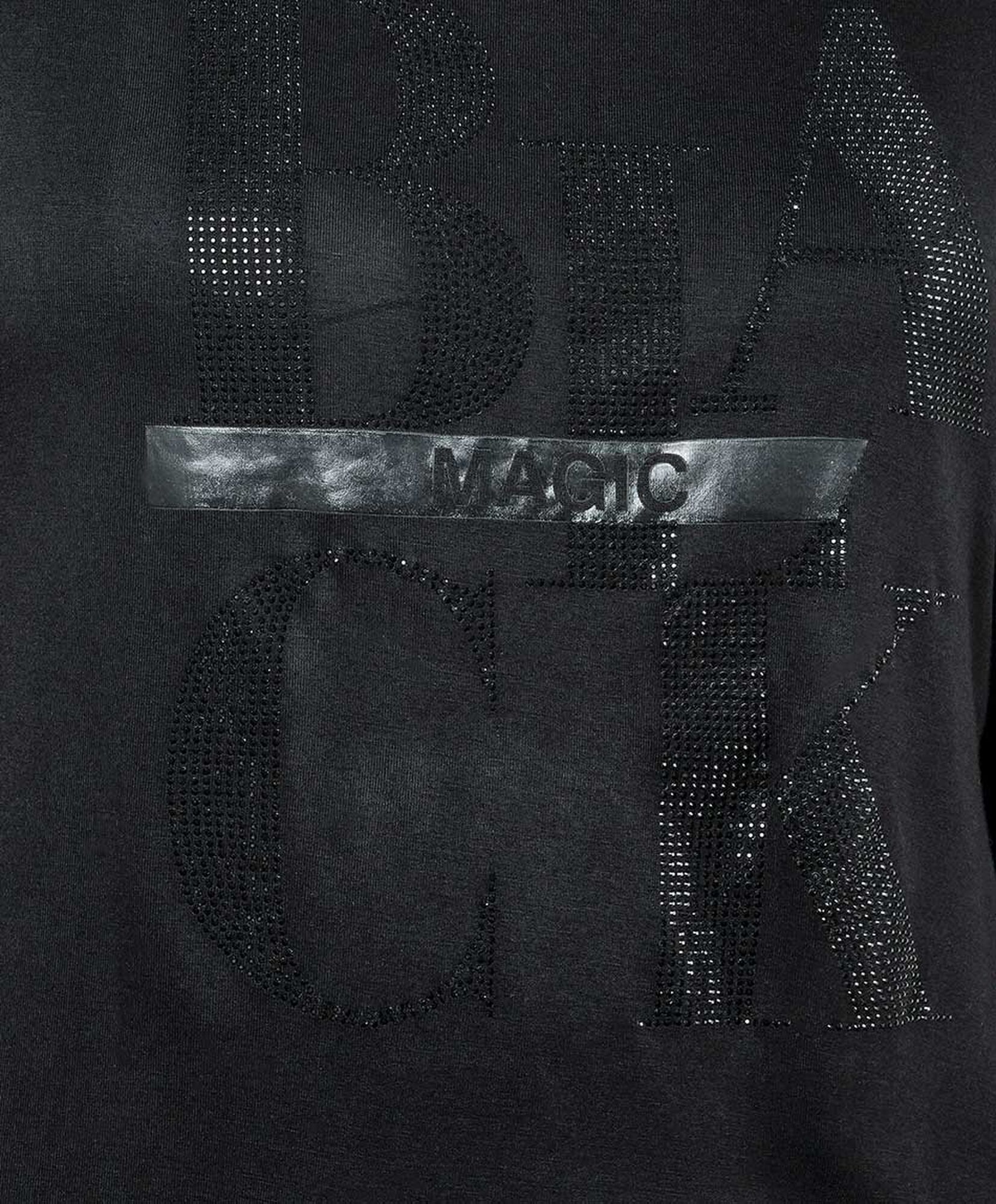 Polera mujer texto tachas Polera mujer texto tachas
