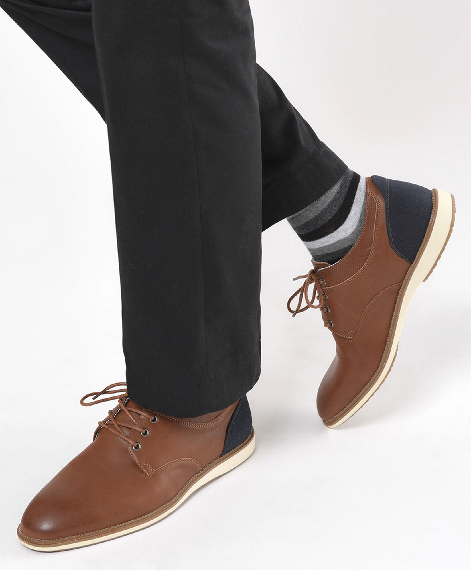 Zapato hombre gamuza en talón Zapato hombre gamuza en talón