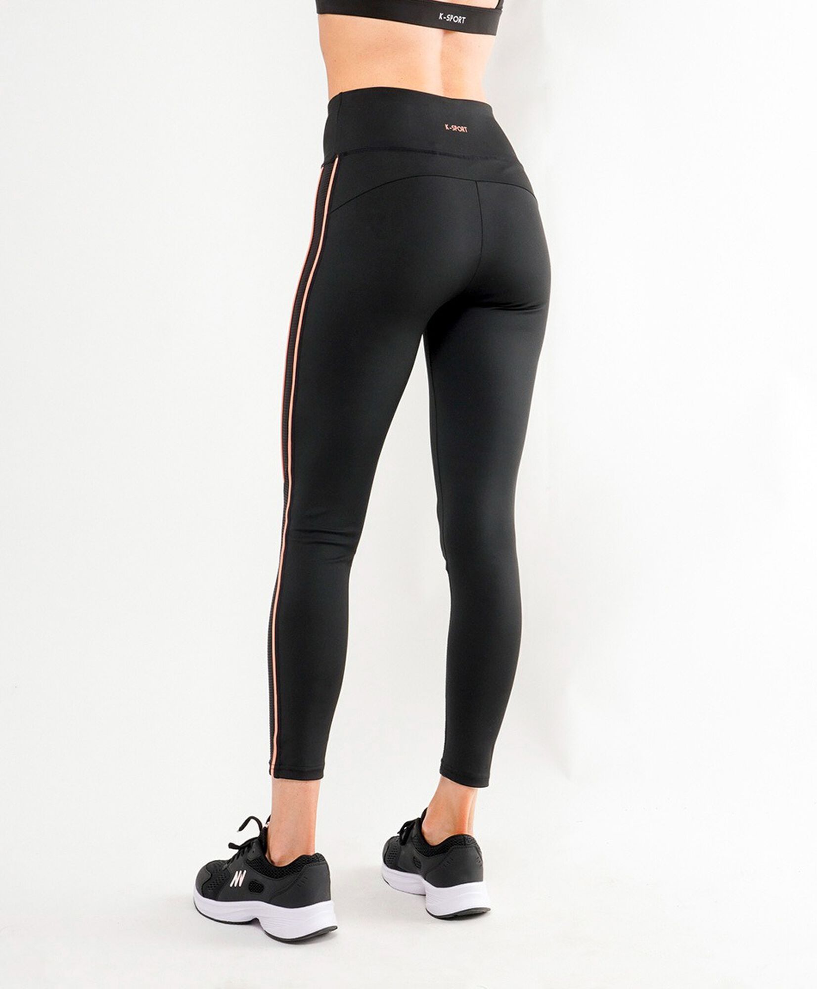 Calza deportiva mujer línea textura Calza deportiva mujer línea textura