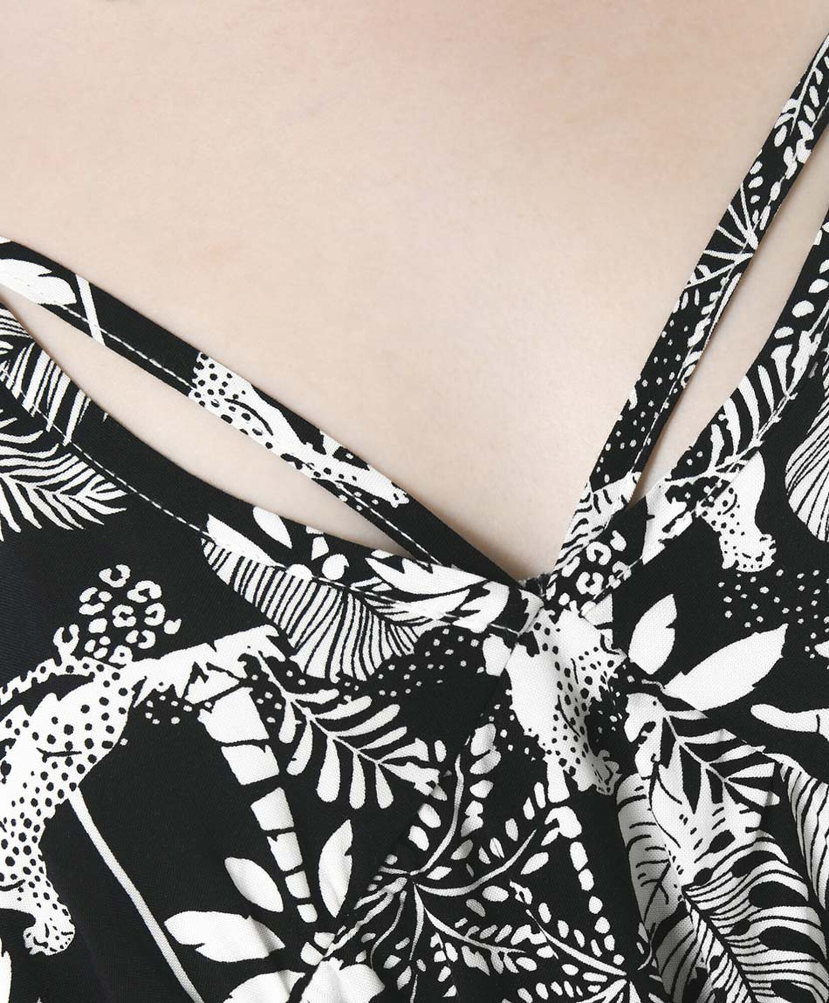 Blusa mujer estampada hojas bicolor Blusa mujer estampada hojas bicolor