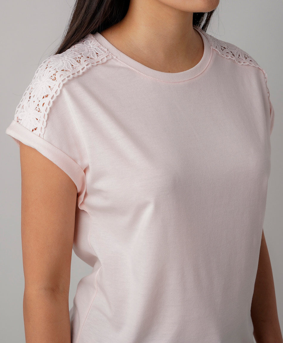 Polera mujer aplicaciones encaje