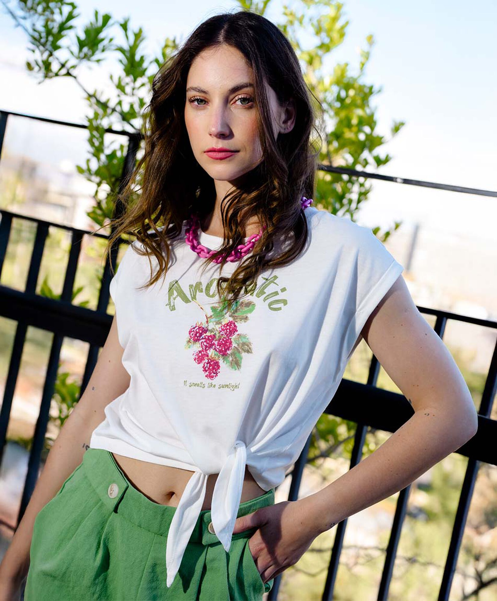 Polera mujer frambuesas Polera mujer frambuesas