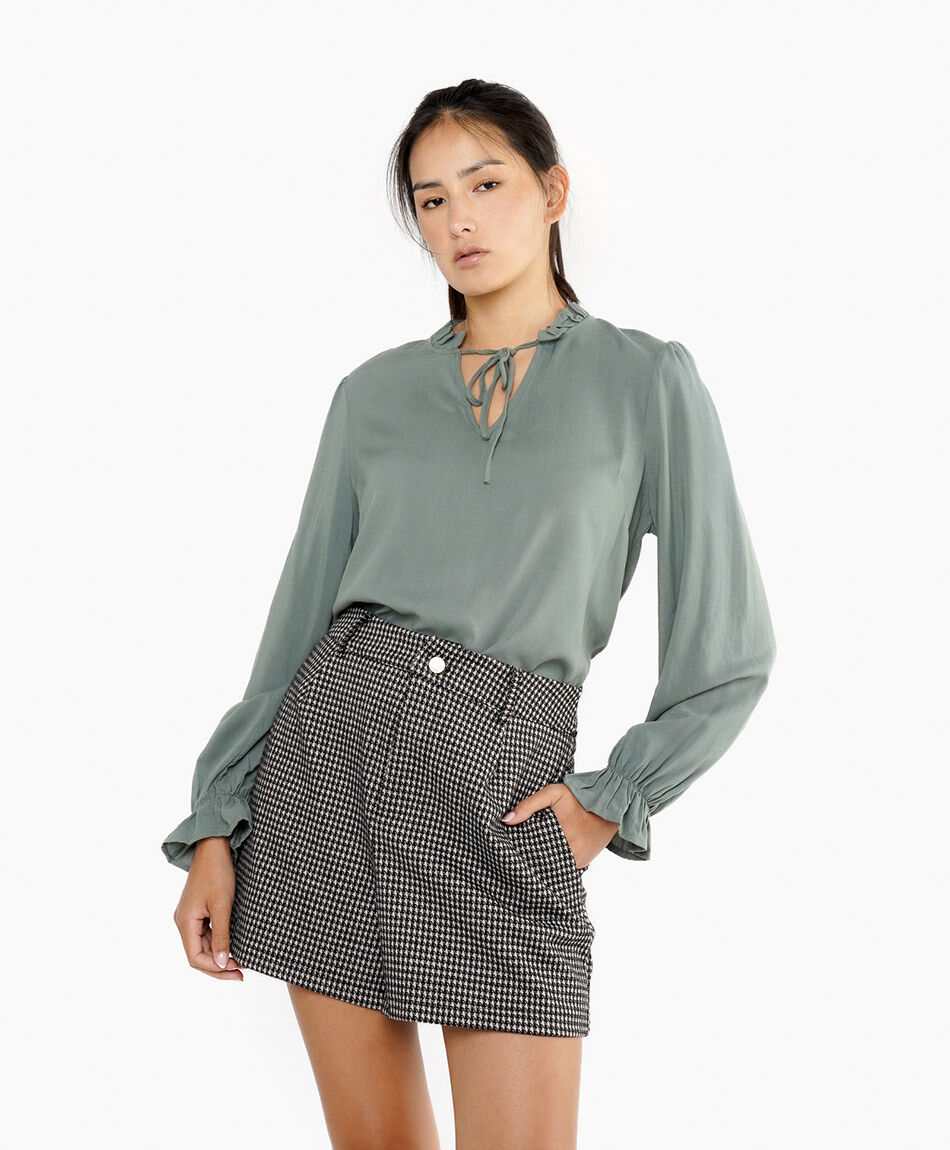 Short mujer dise&ntilde;o punto
