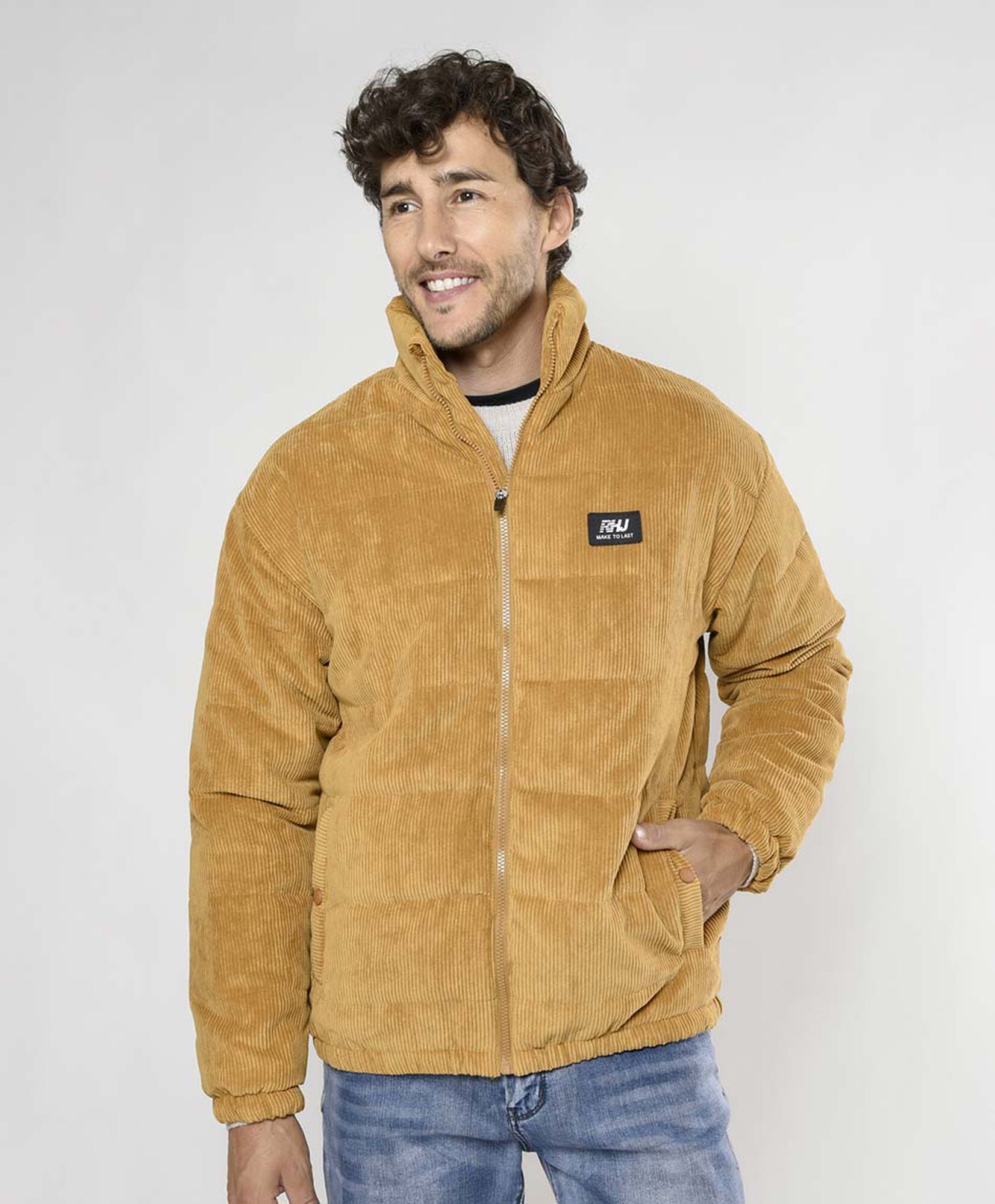 Chaqueta hombre corderoy acolchada Chaqueta hombre corderoy acolchada