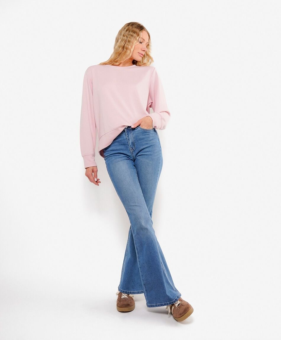 Jeans mujer flare bolsillo bordado