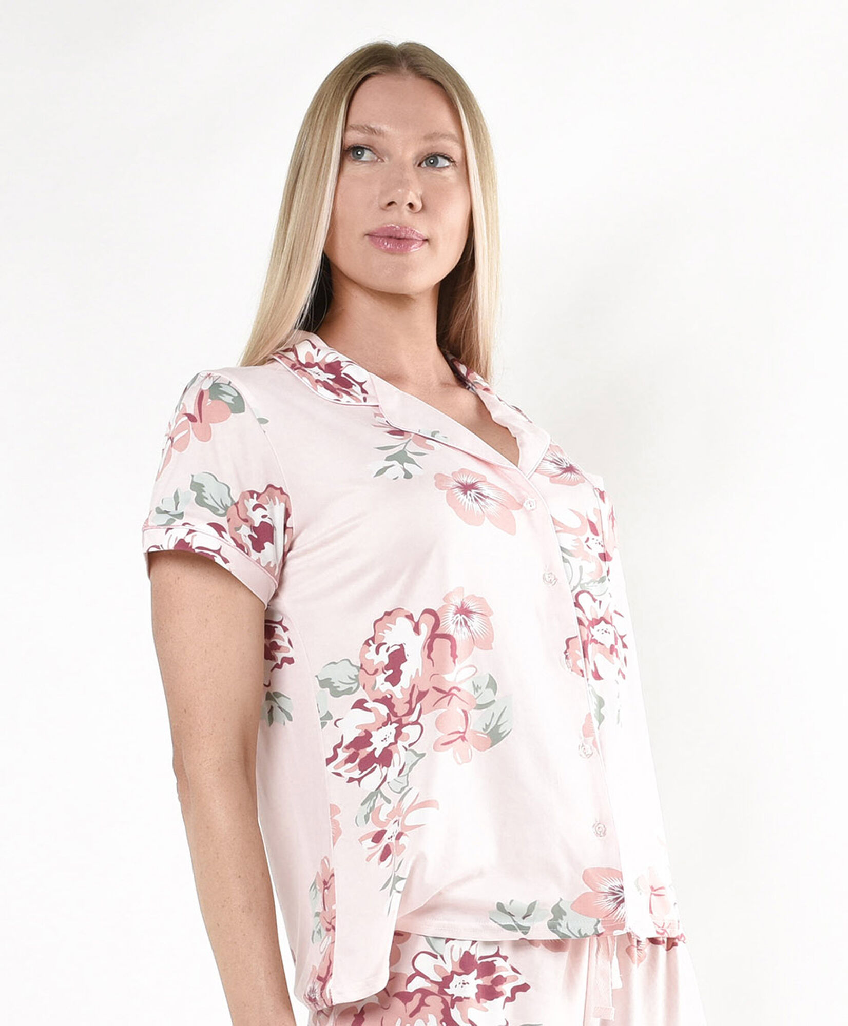 Pijama mujer floreado rosado camisero Pijama mujer floreado rosado camisero