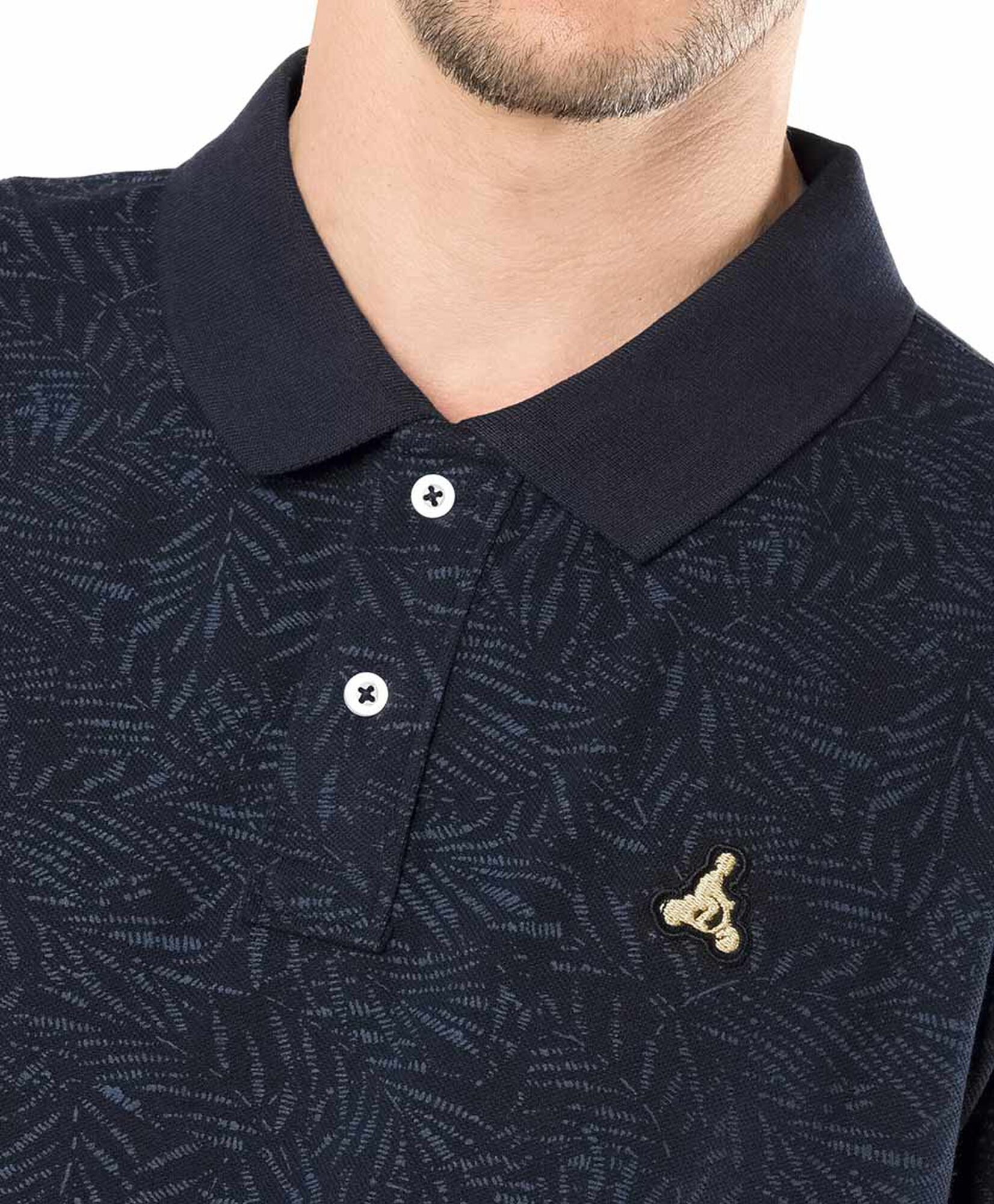 Polera hombre print cuello piqué Polera hombre print cuello piqué