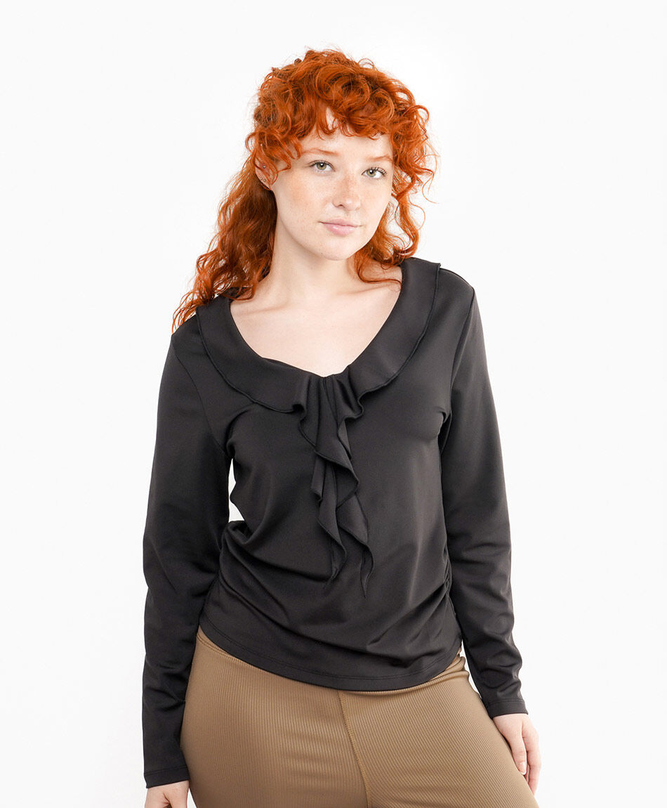 Polera mujer cuello vuelos