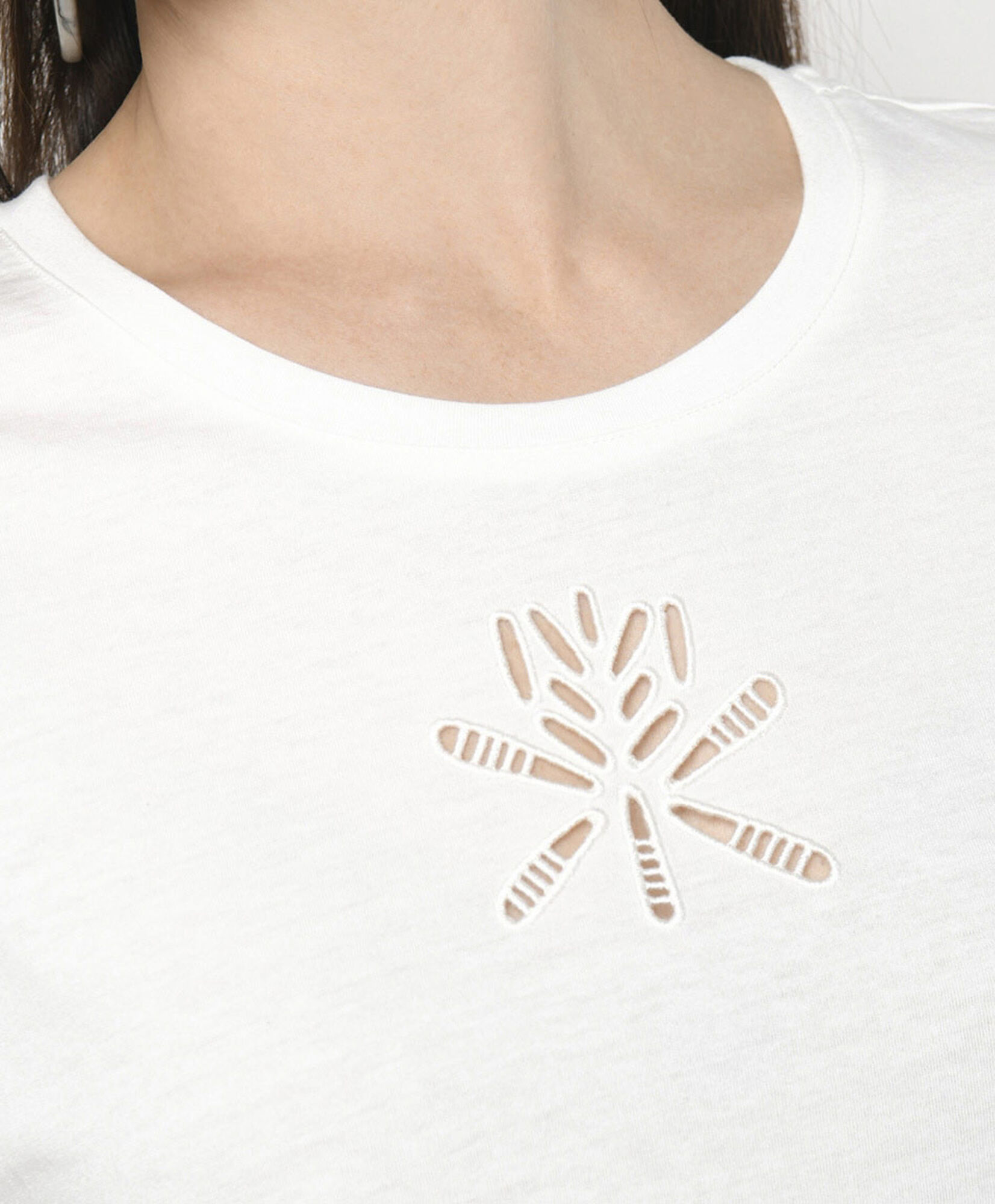 Polera mujer libélula calada Polera mujer libélula calada