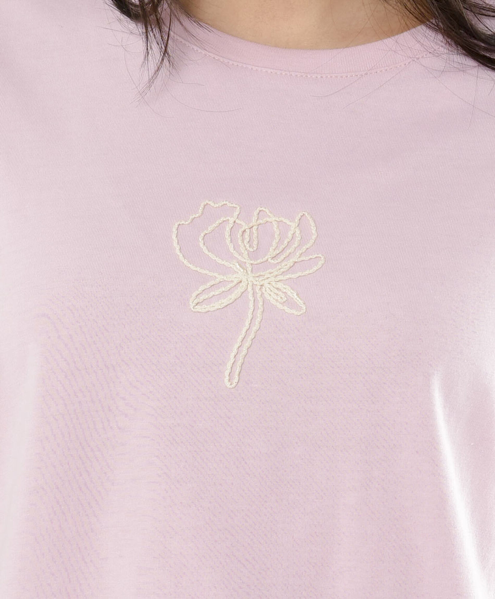 Polera mujer bordado florcita Polera mujer bordado florcita