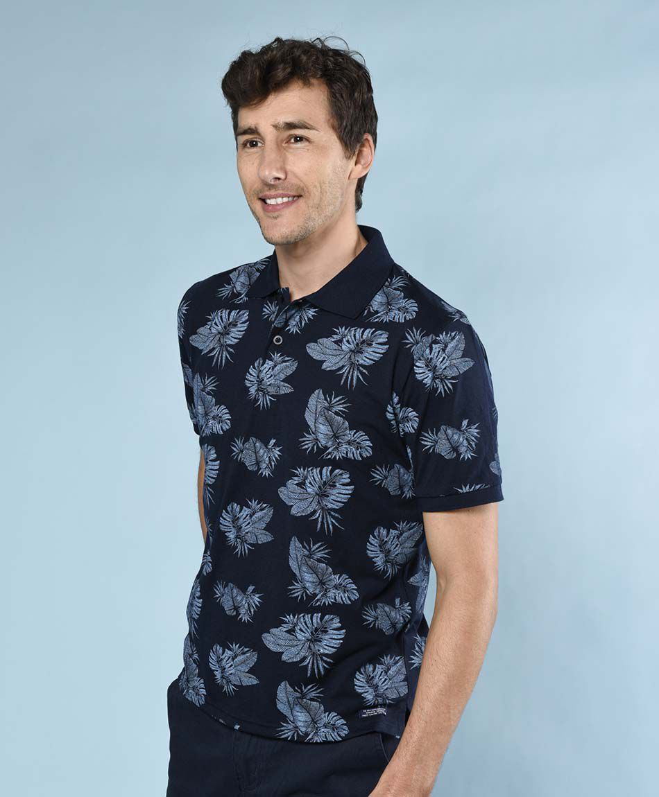 Polera manga corta cuello piqu&eacute;